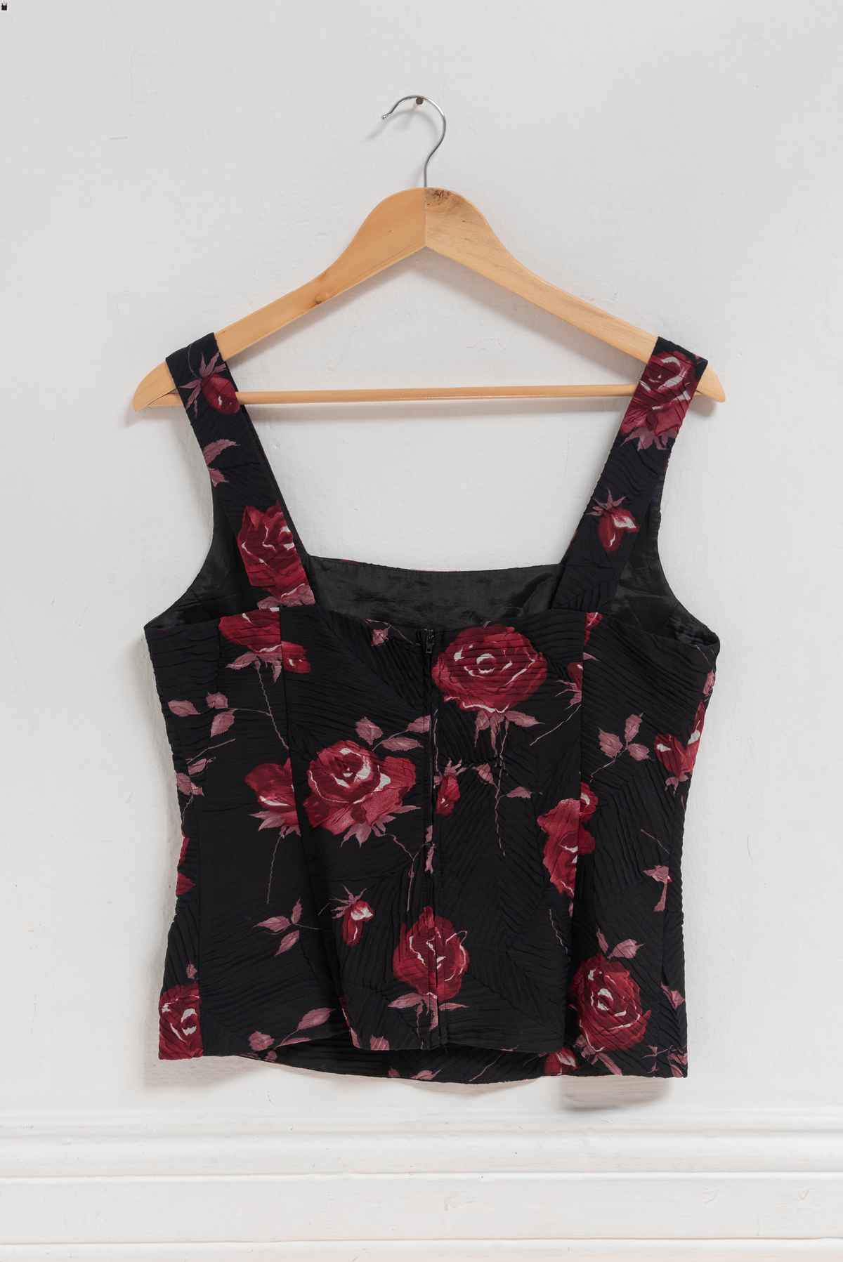 Top negro rosas - Hermann Lange - Talla M
