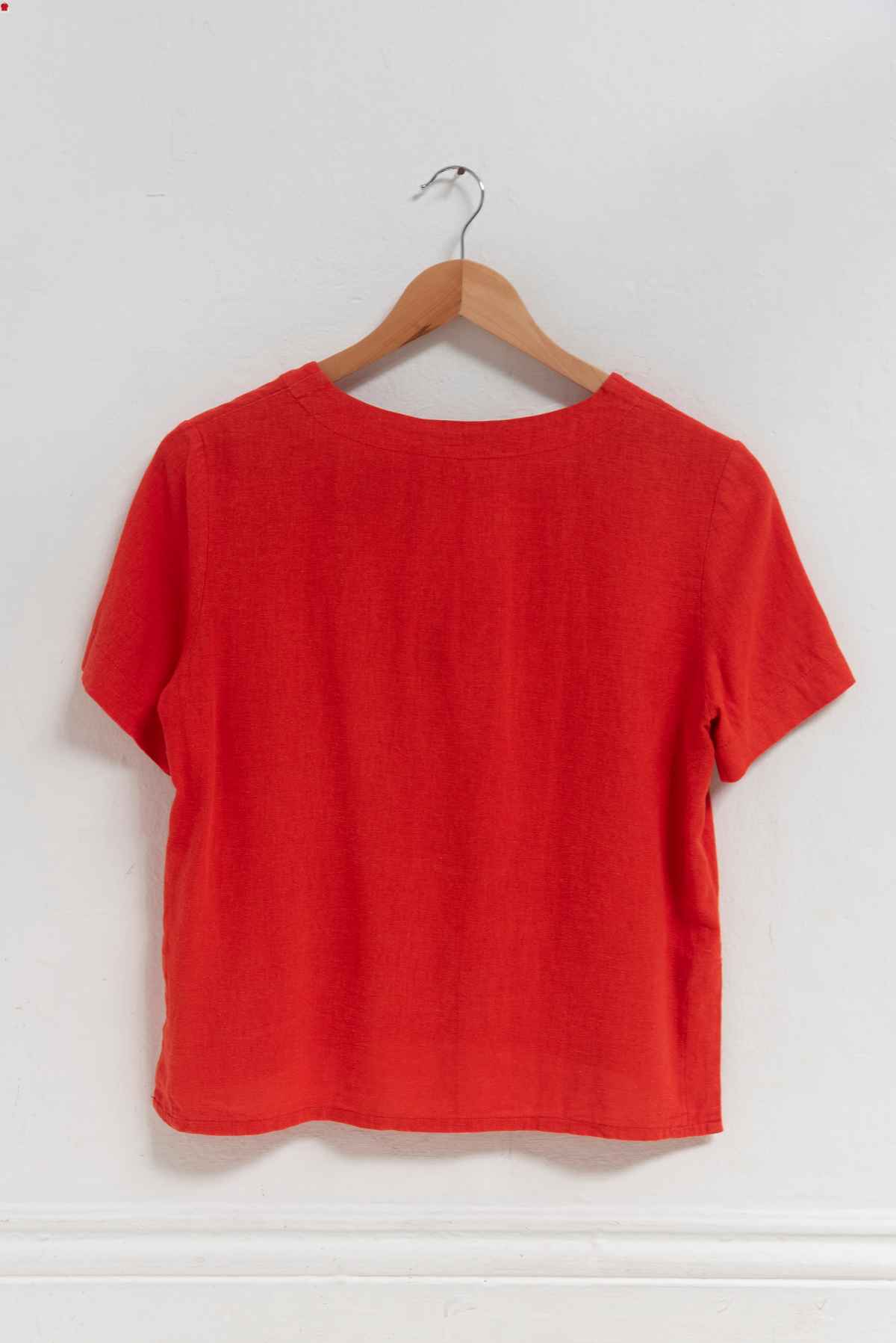 Top rojo botones - Basement - Talla S