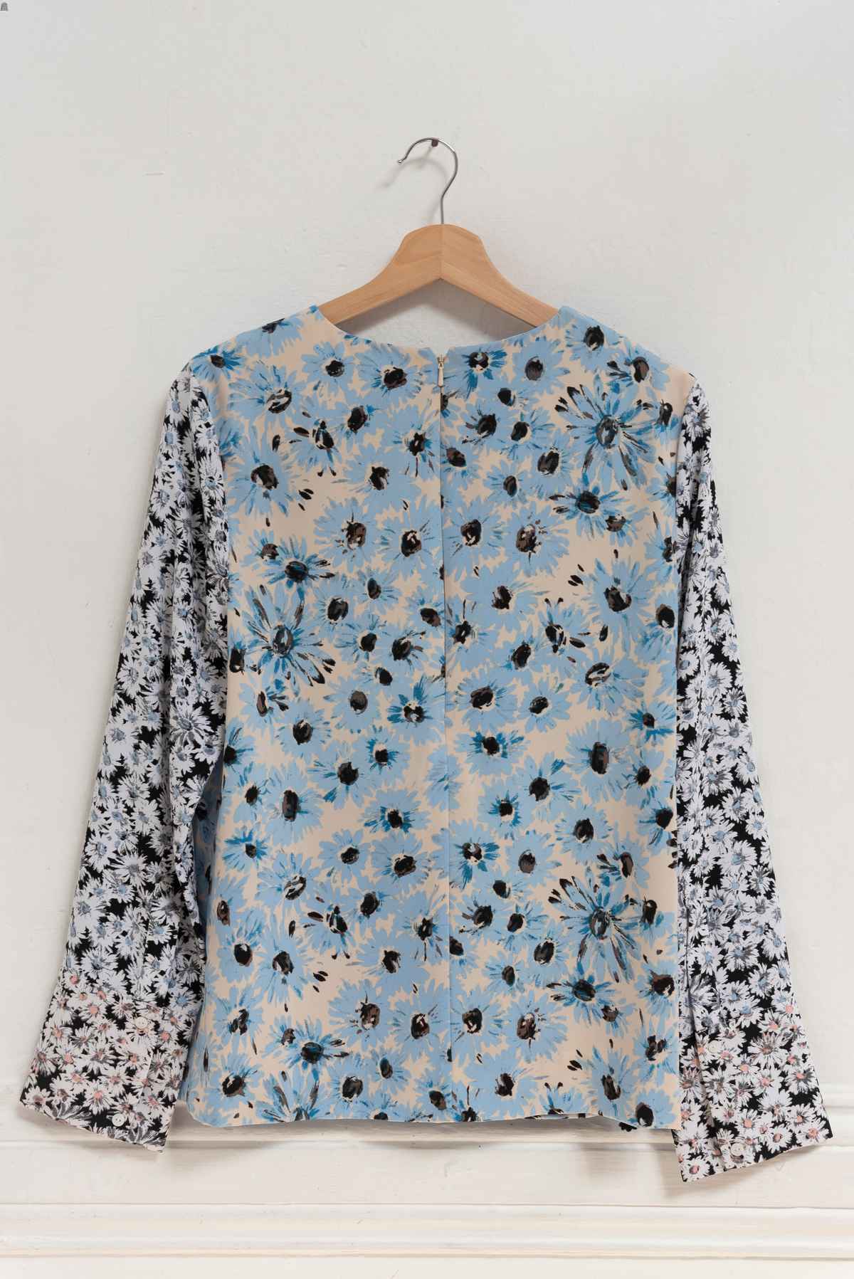 Blusa celeste print - Warehouse - Talla S