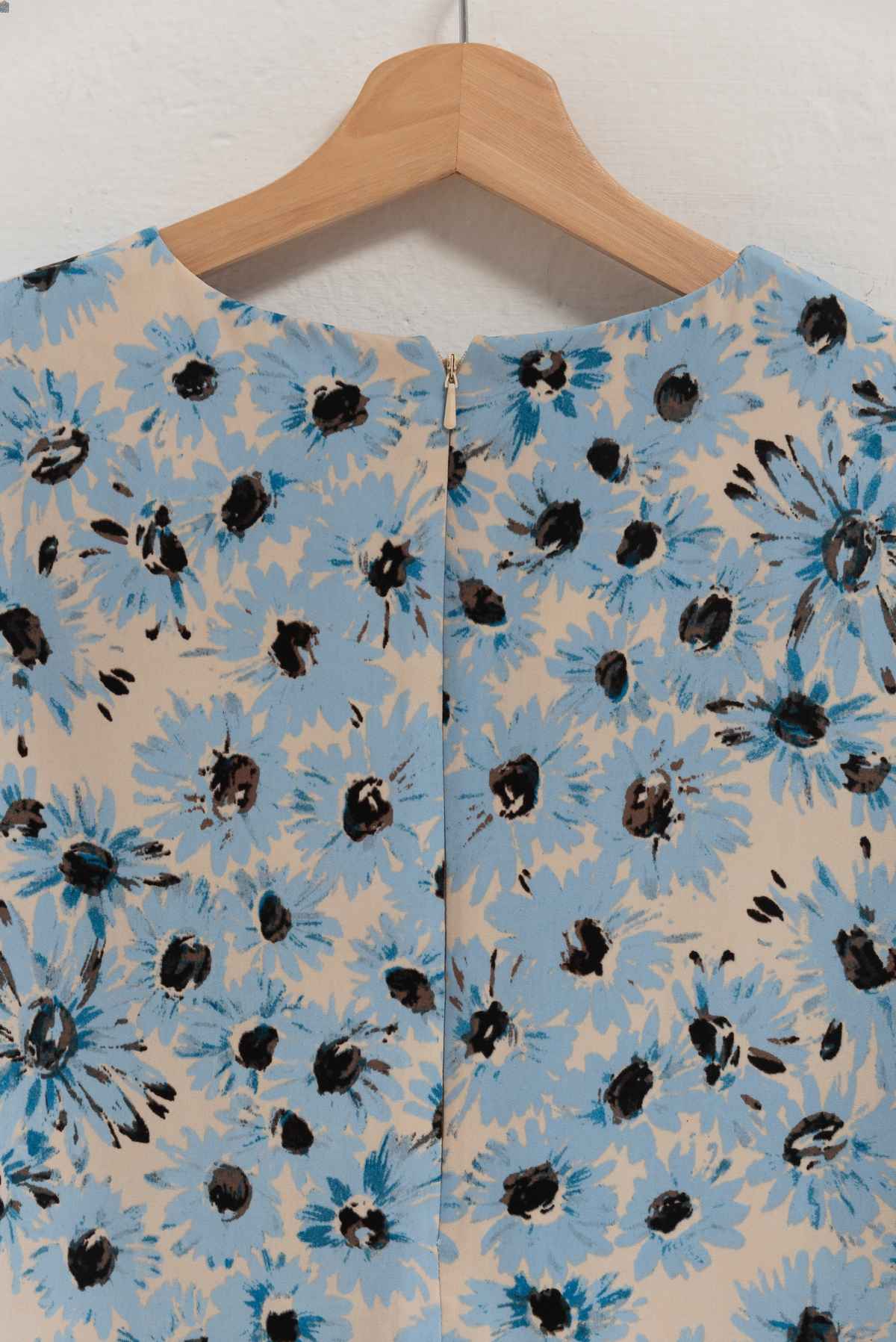 Blusa celeste print - Warehouse - Talla S