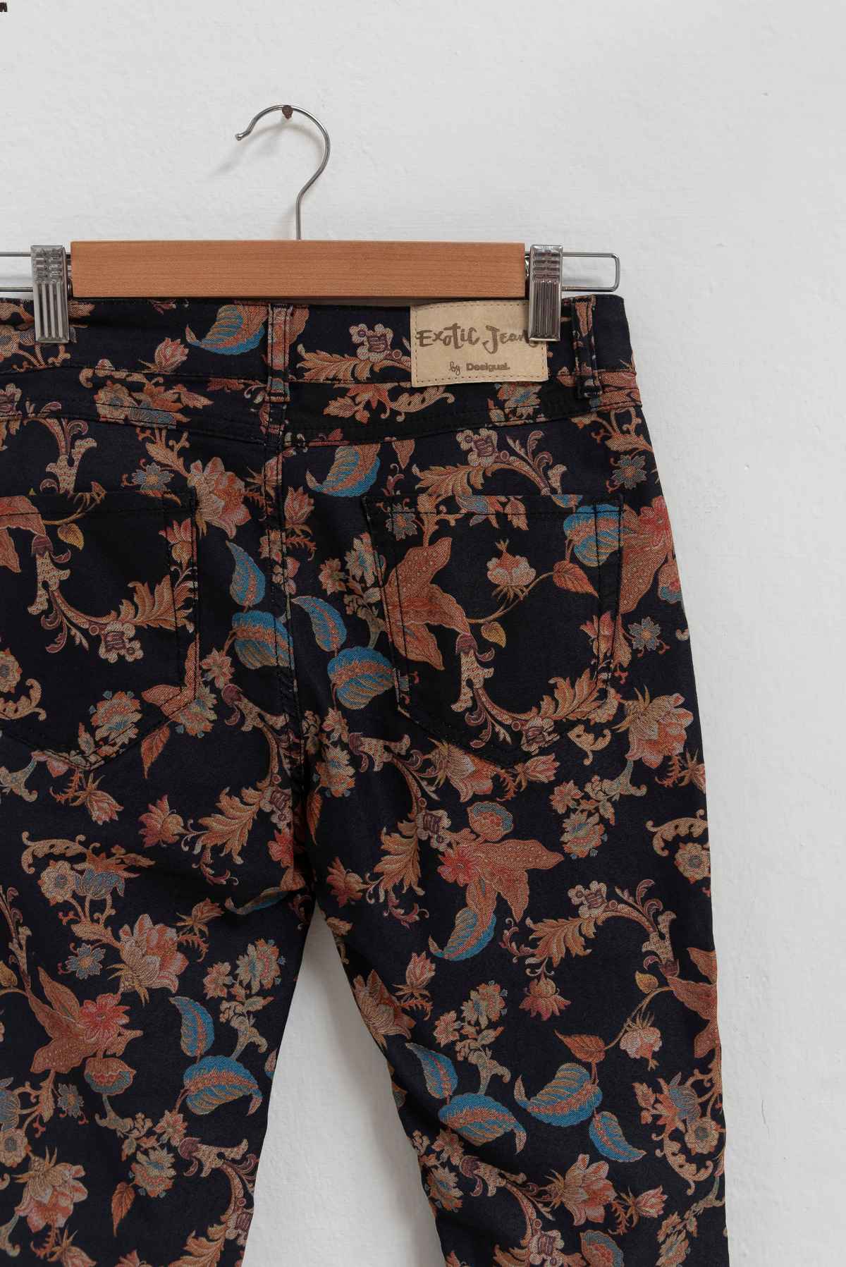 Pantalón azul estampado - Desigual - Talla 28