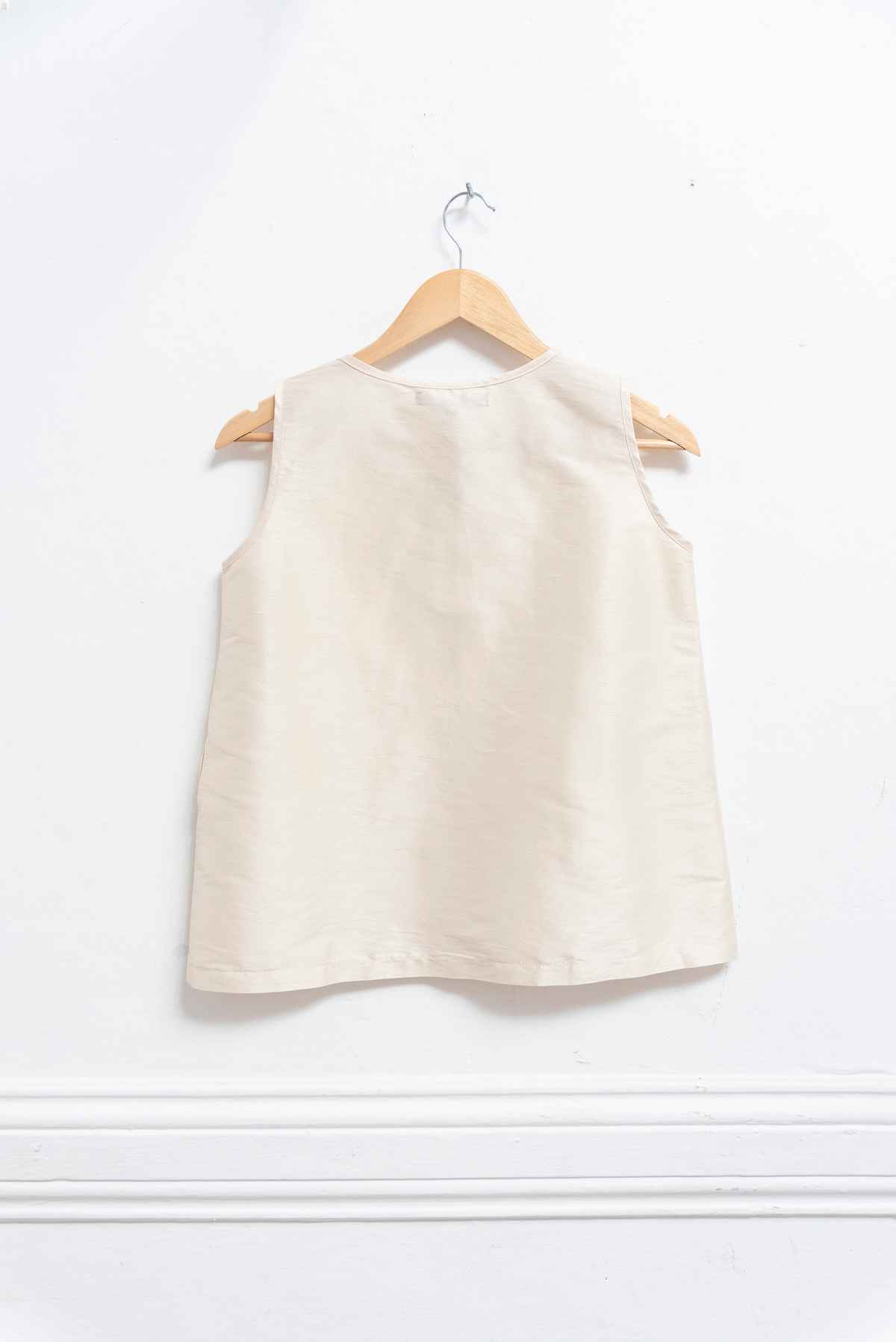 Blusa perla detalle cuello - Sitka Semsch - Talla XS