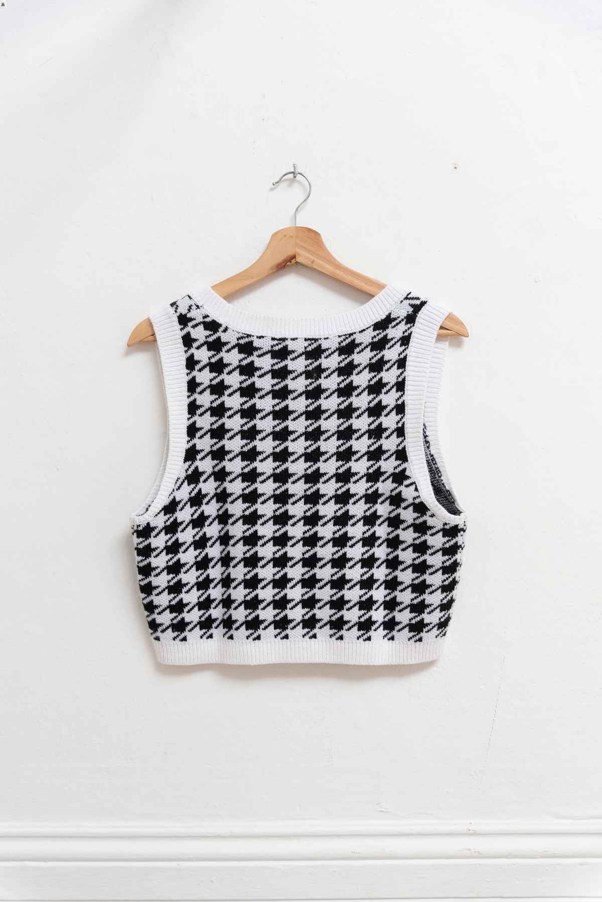 Chaleco crop blanco y negro - Garage - Talla M