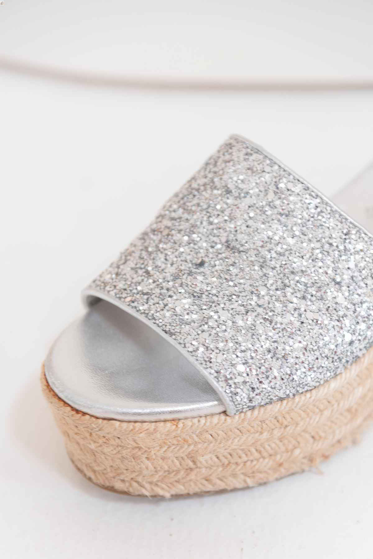Sandalias plateadas brillo plataforma - Miu Miu - Talla 37