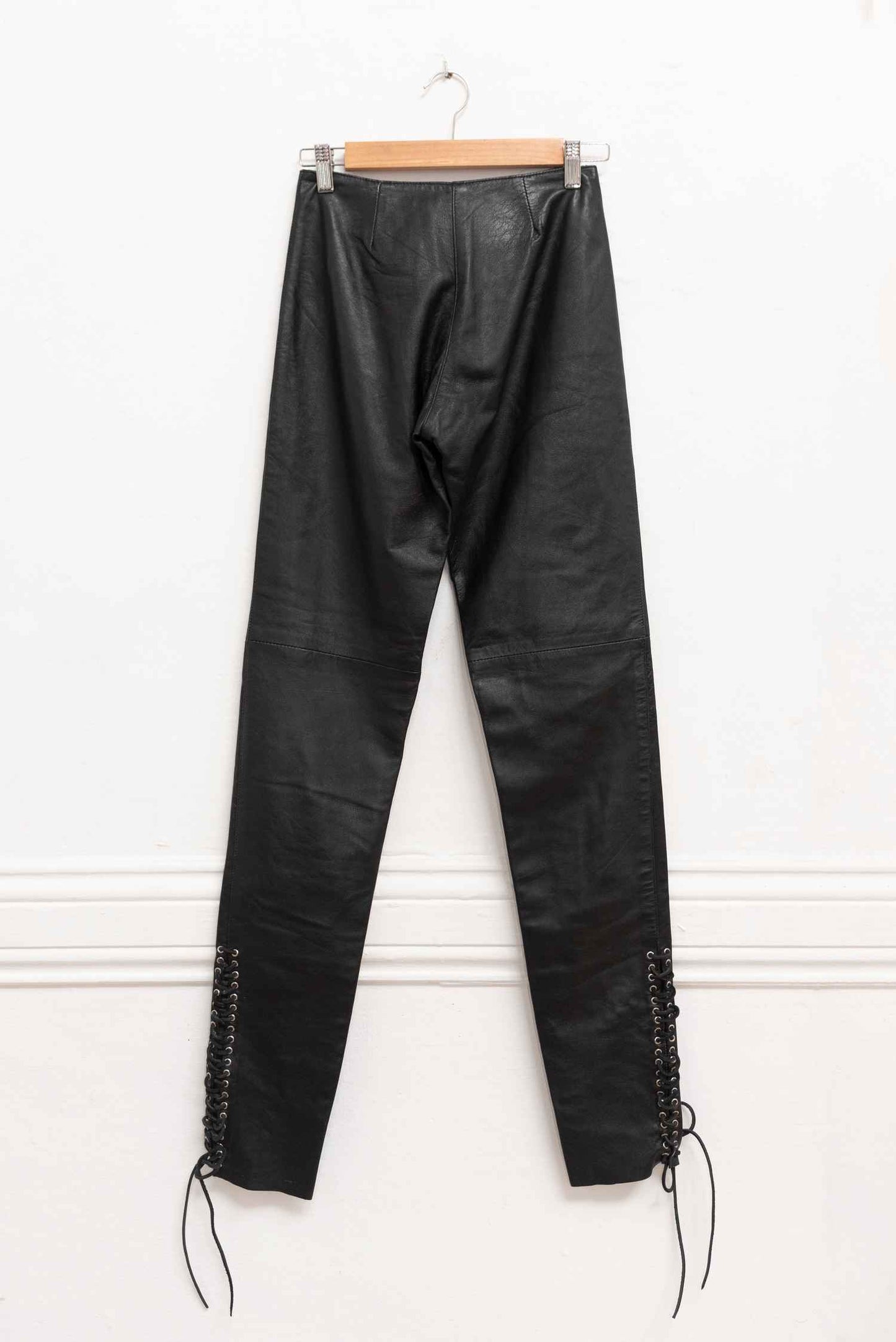 Pantalón negro de cuero - Talla XS