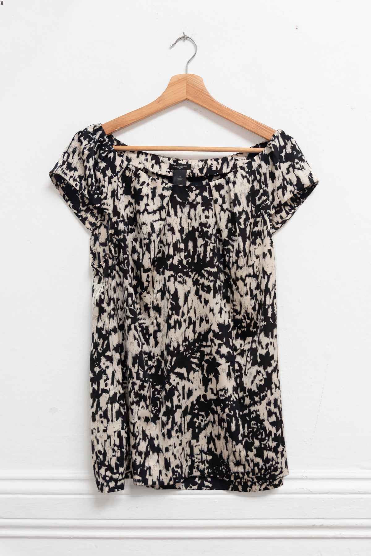 Blusa animal print - Ann Taylor - Talla L