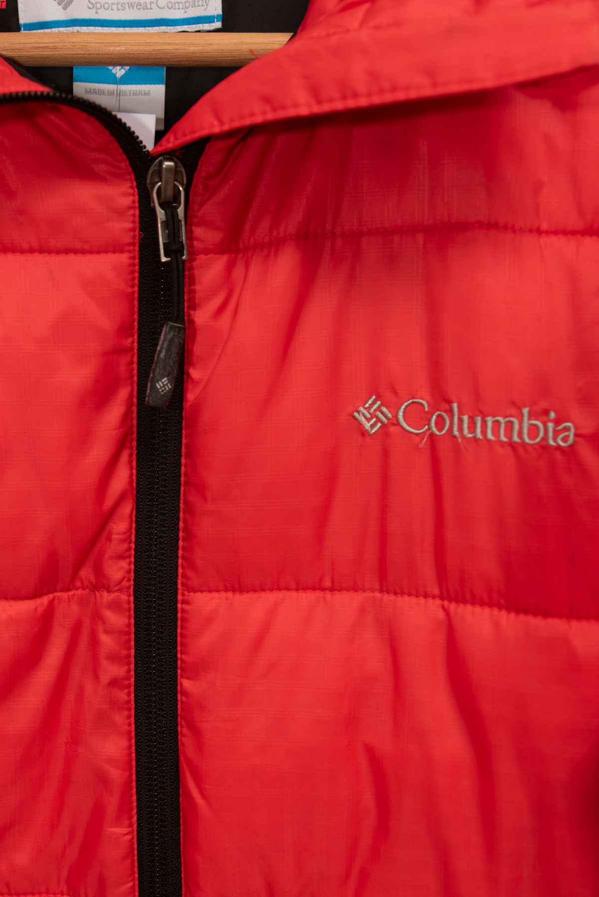 Casaca coral acharolada - Columbia - Talla M