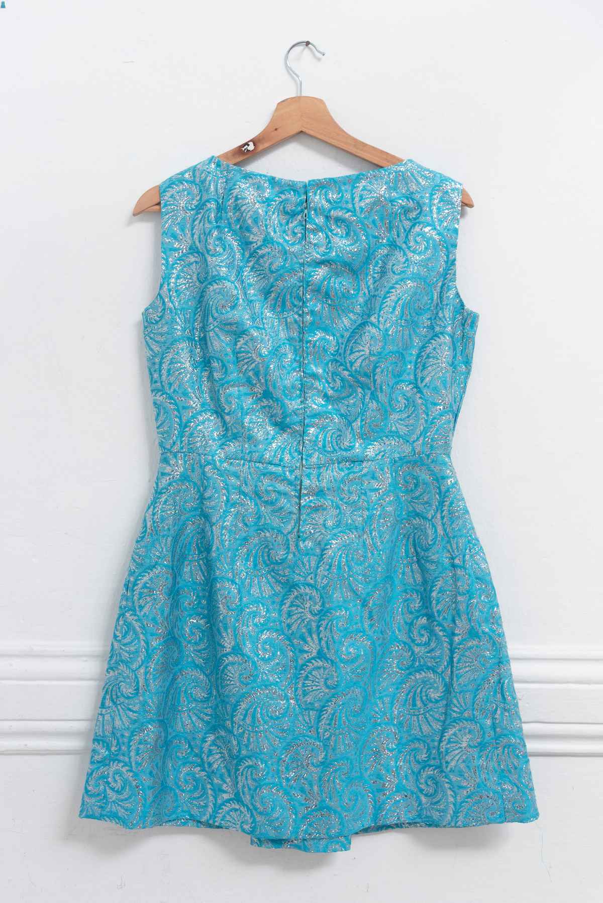 Vestido celestre diseño plateado - Talla M