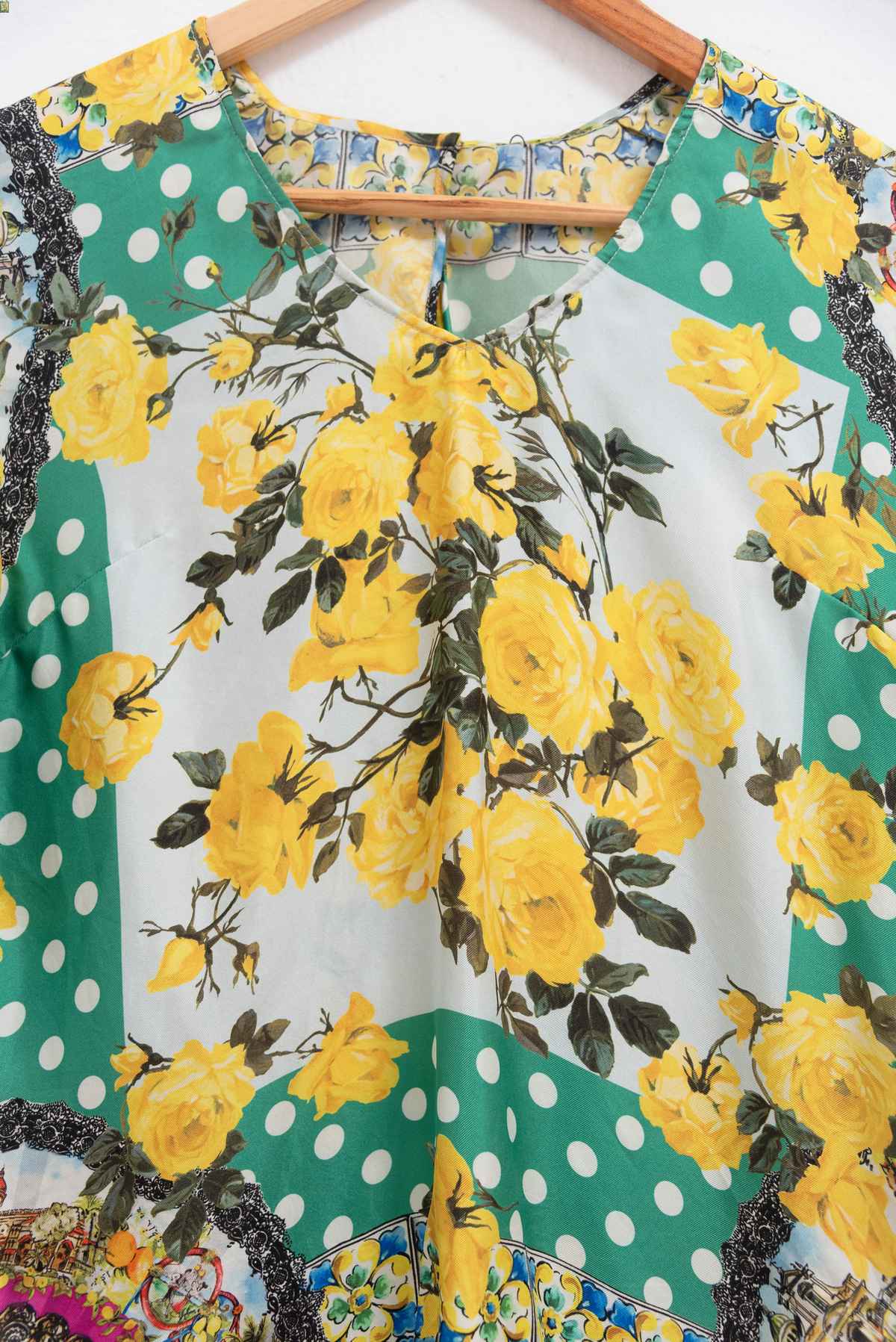 Blusa print flores amarillas - Talla M