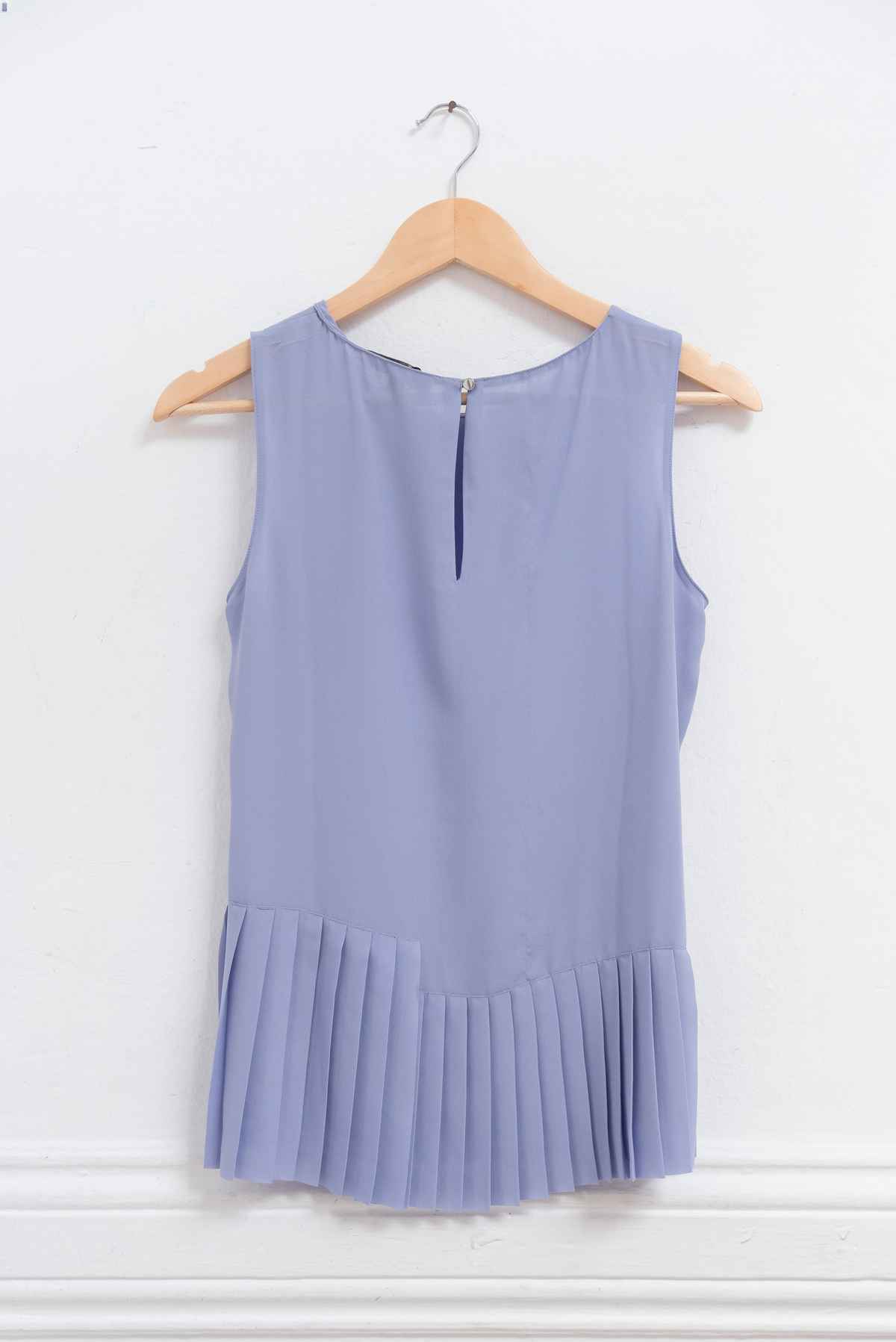 Blusa morada - Banana Republic - Talla XS