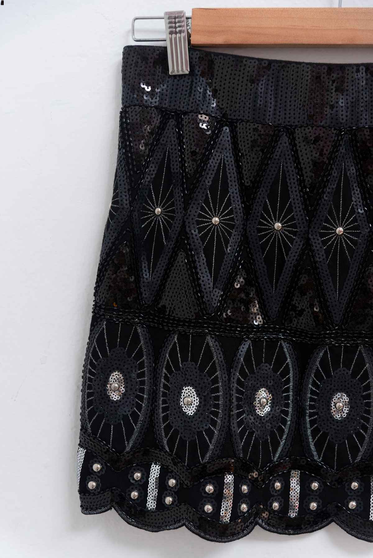 Falda negra pedrería - Romeo & Juliet - Talla XS