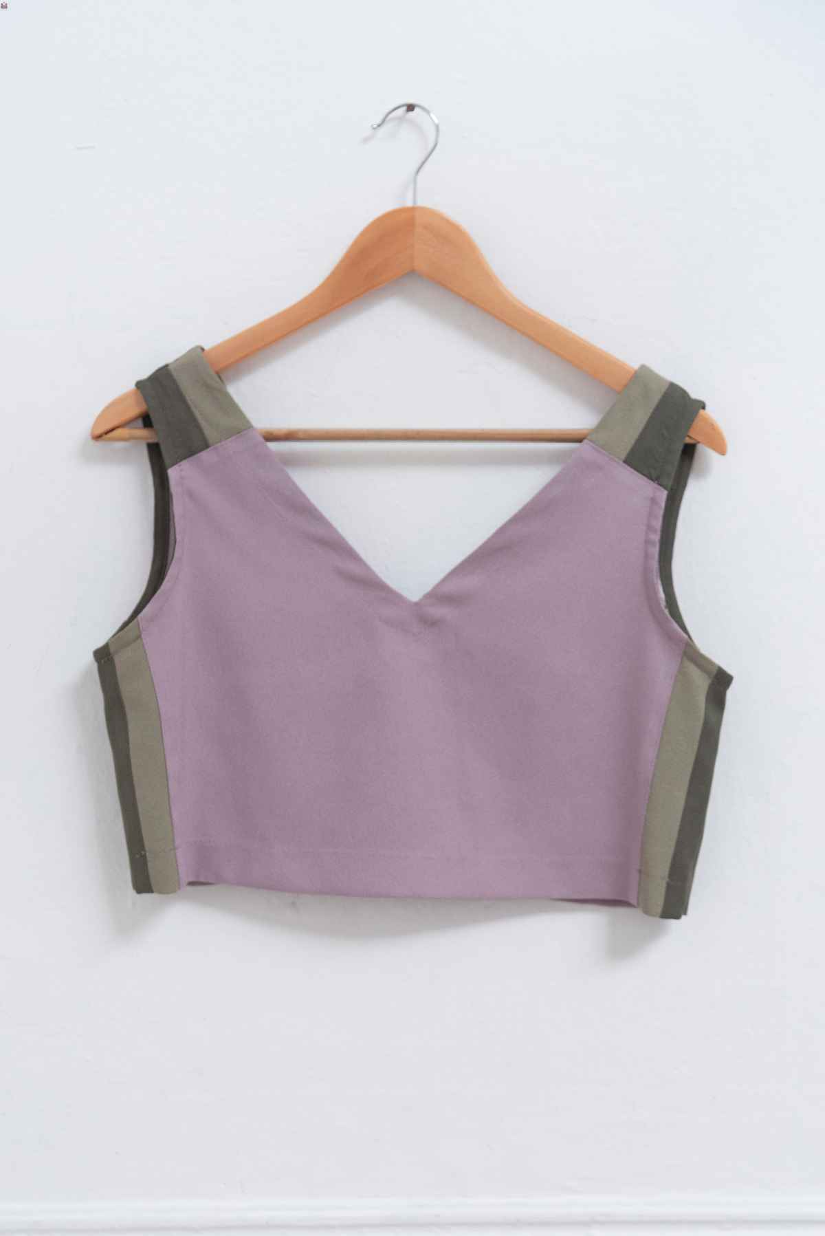 Top crop lila - Nicole Niego - Talla M