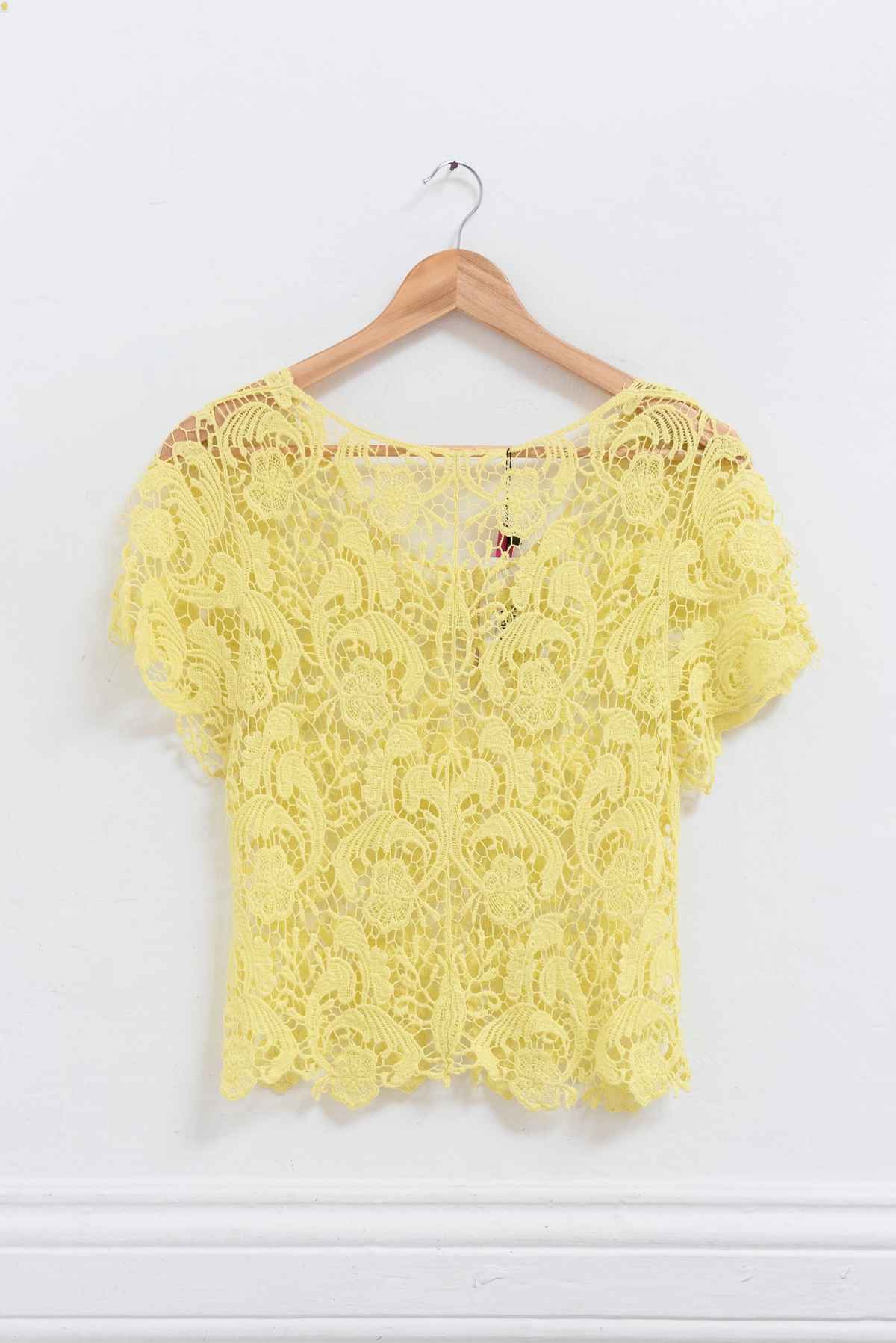 Top amarillo bordado - Talla S