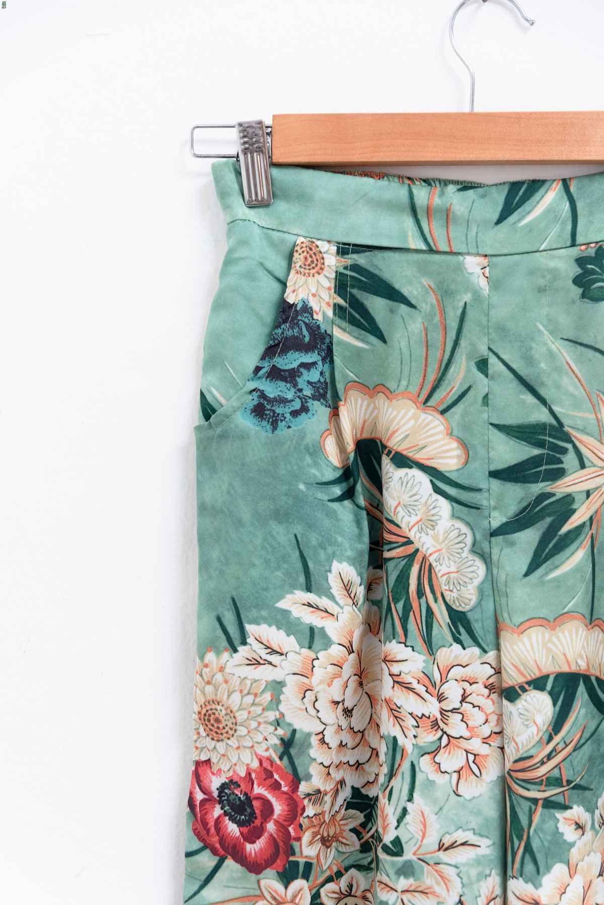 Pantalón verde flores - Ymny - Talla L