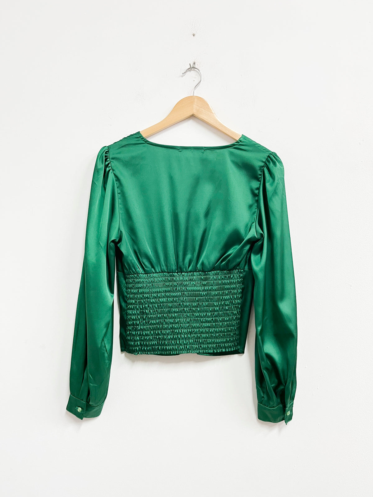 Blusa verde satinada - Soda - Talla M