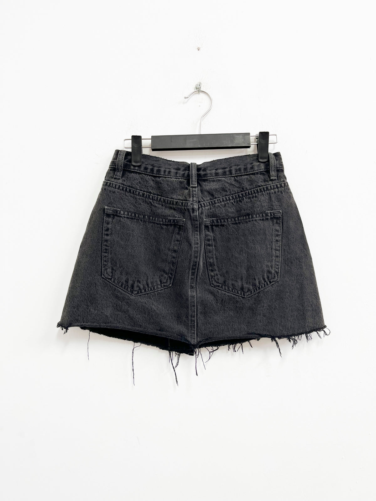 Mini falda cruzada denim negra - Glassons - Talla S