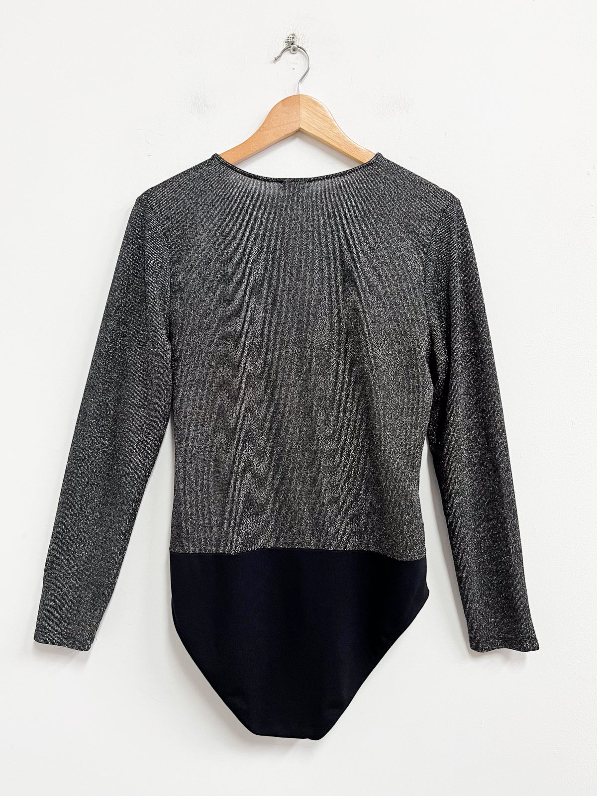 Body negro con brillos - Ann Taylor - Talla L
