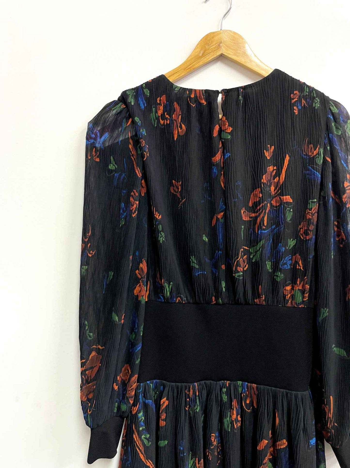 Vestido negro con flores corrugado - Tory Burch - Talla S/M