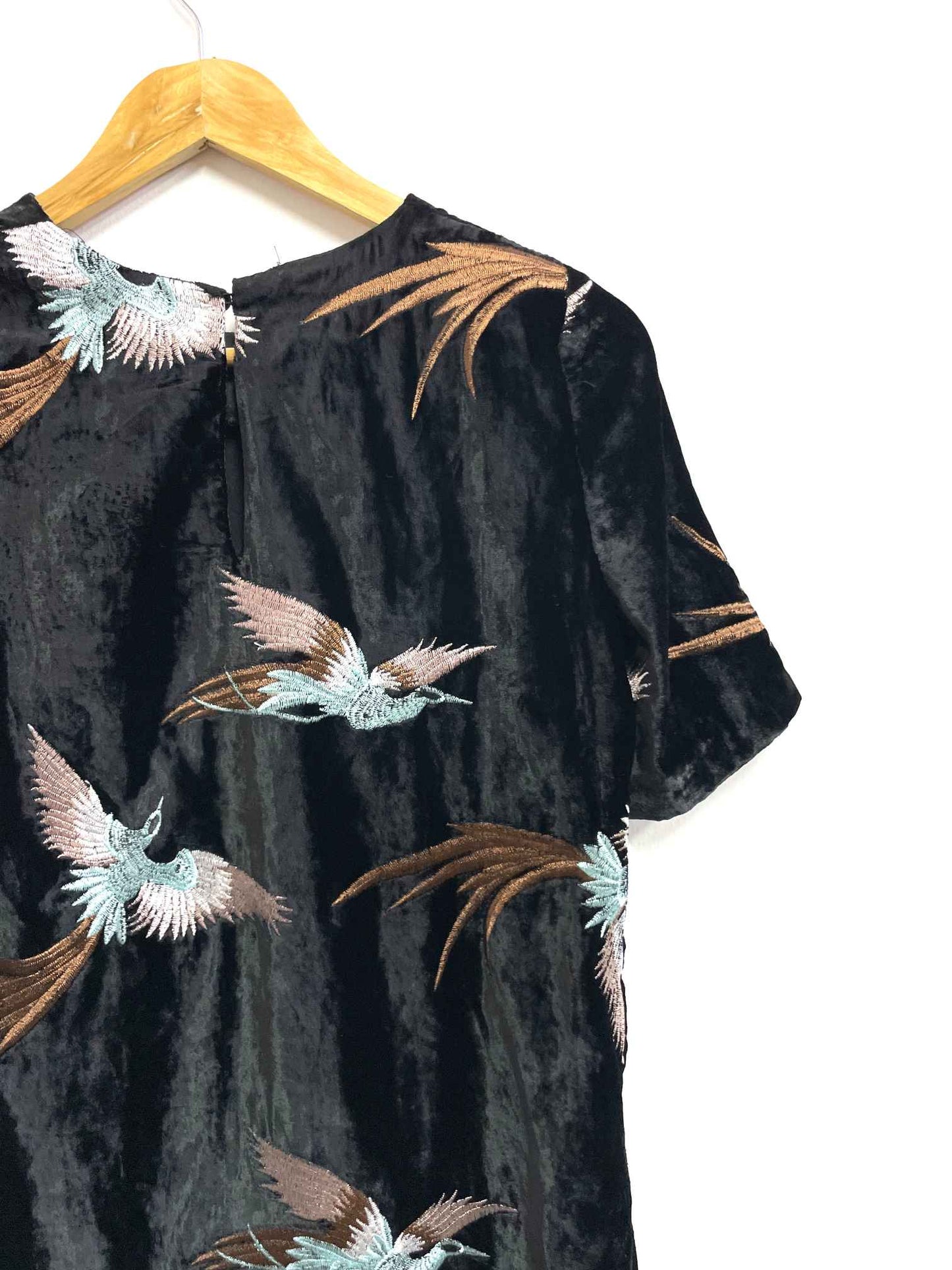 Vestido negro aves - Sandro Ferrone - Talla S