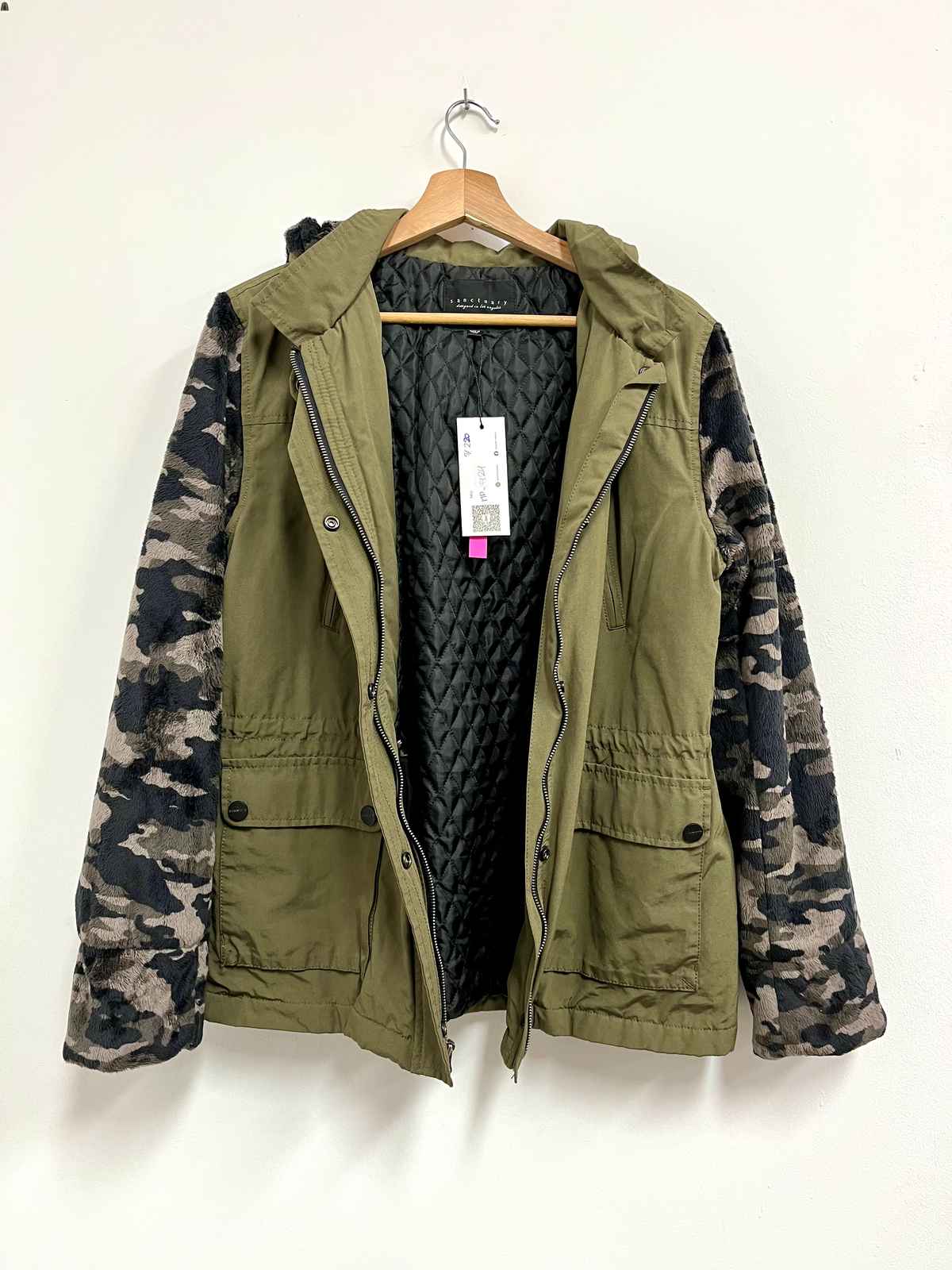 Casaca militar capucha - Sanctuary - Talla M