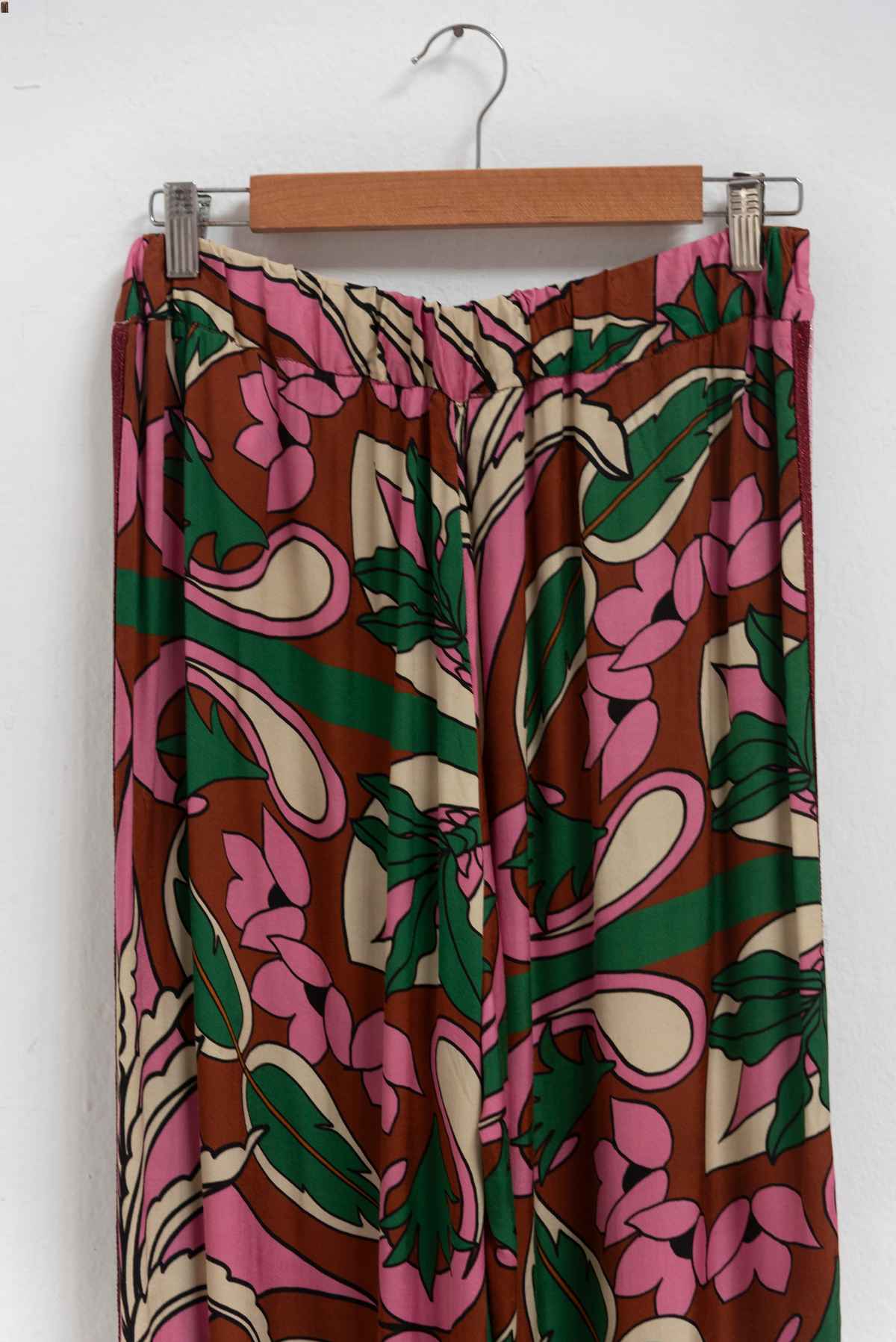 Pantalón multicolor detalle brillos - Dixie - Talla M