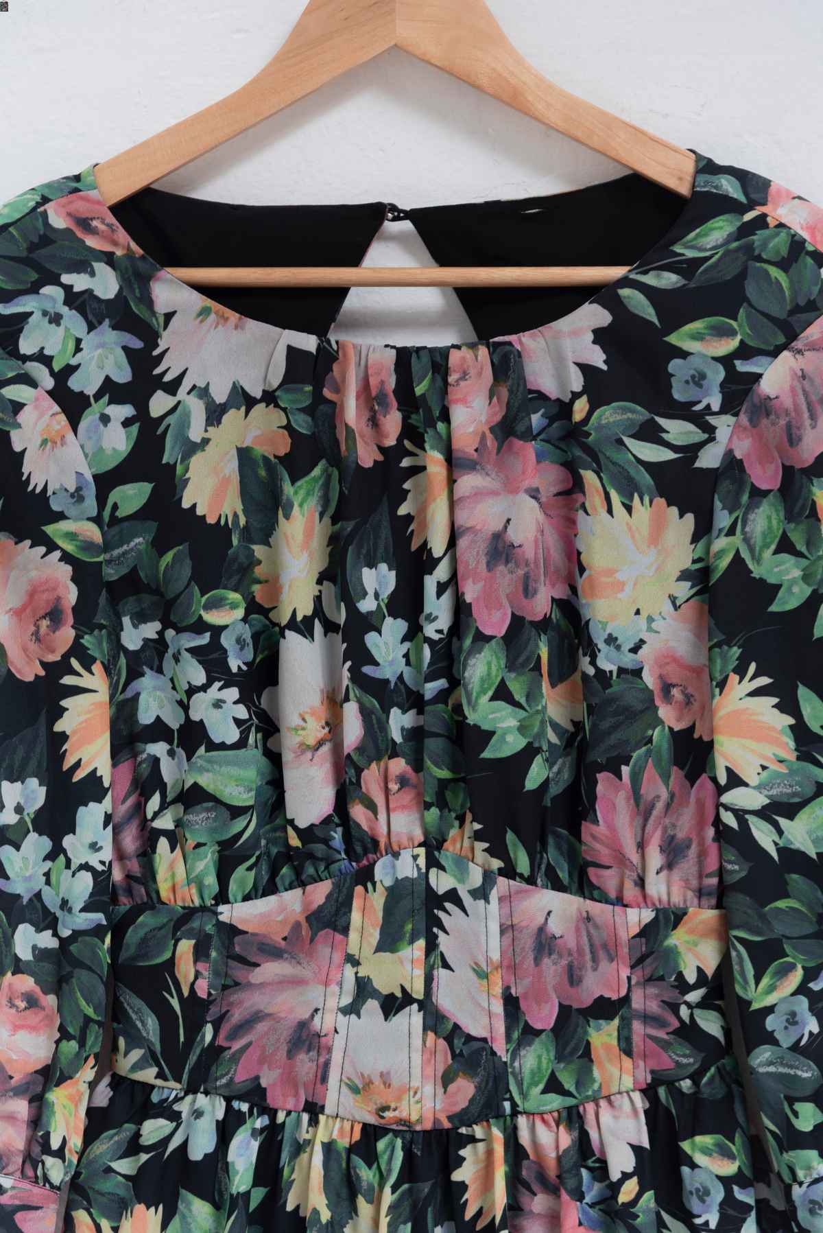 Vestido flores espalda abierta - For Love y Lemono - Talla XS