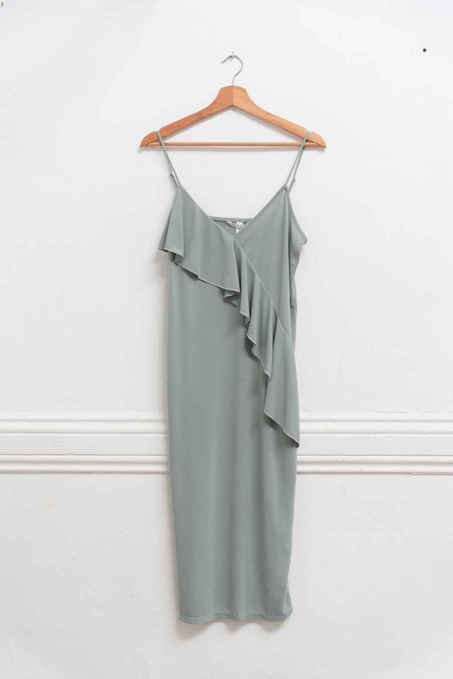 Vestido verde volantes - H&M - Talla M