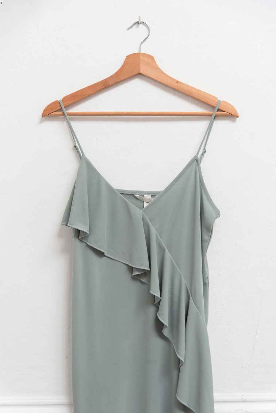 Vestido verde volantes - H&M - Talla M