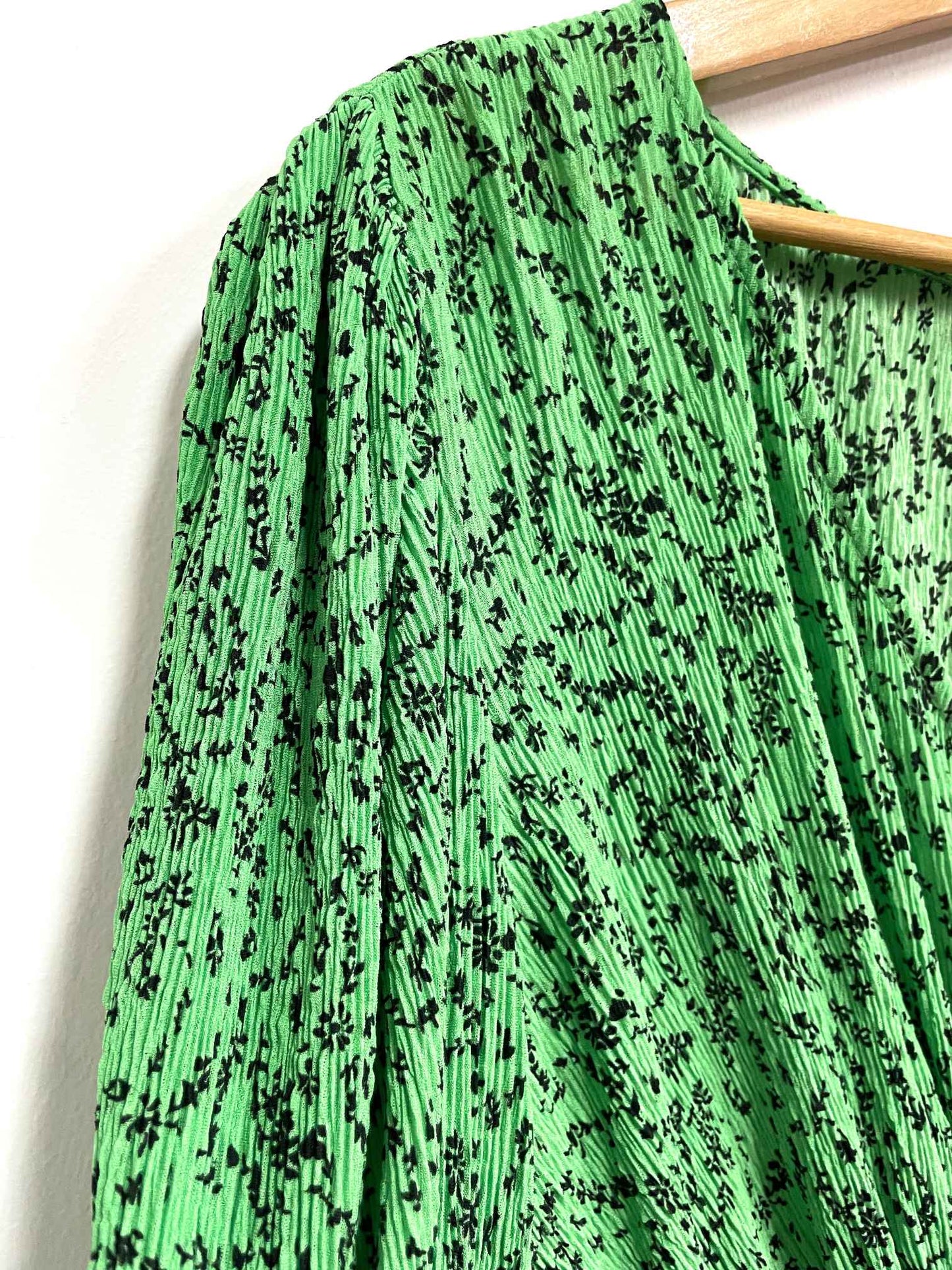 Vestido verde print negro - Mango - Talla M