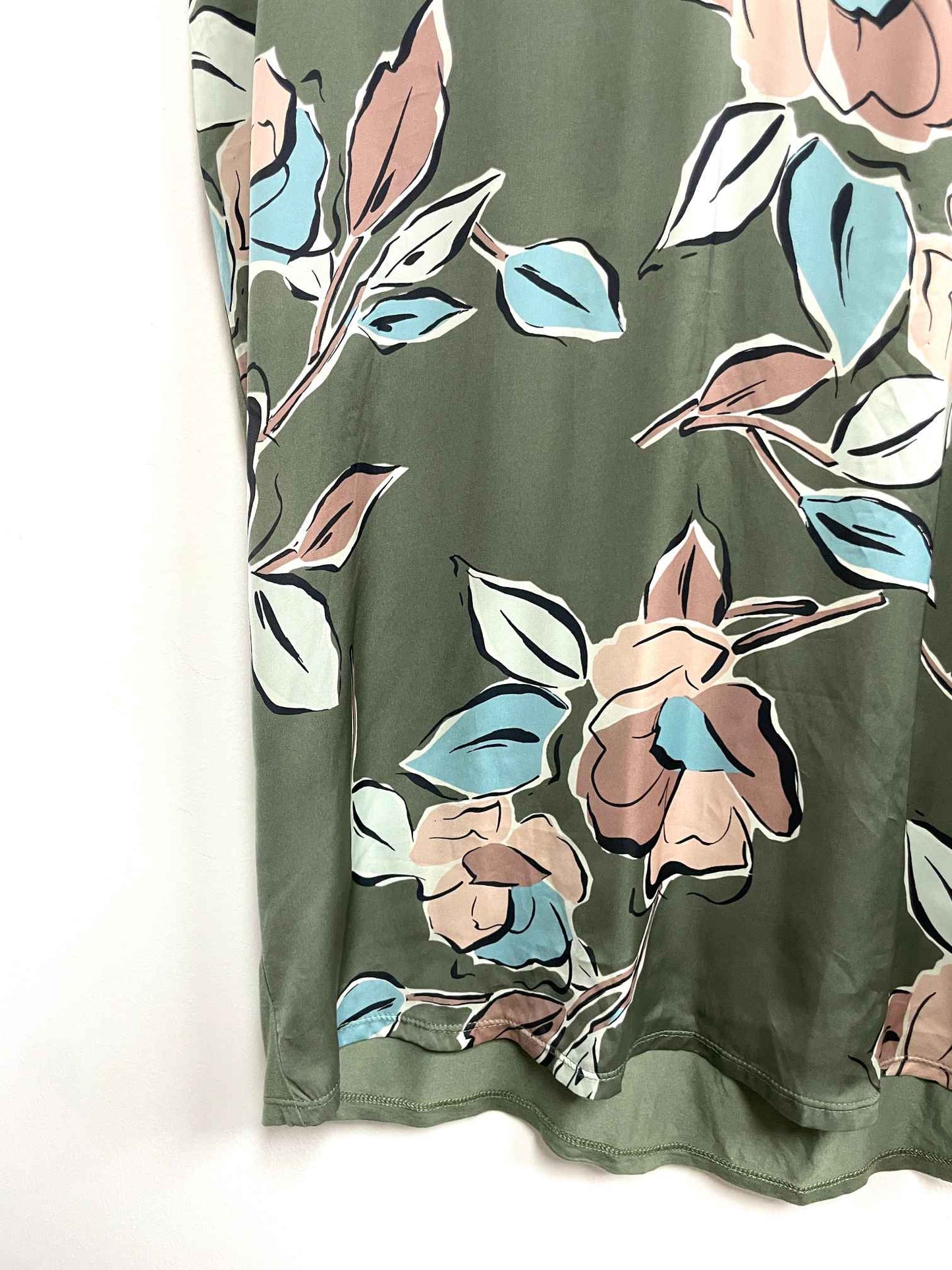 Vestido verde flores - Mango - Talla L