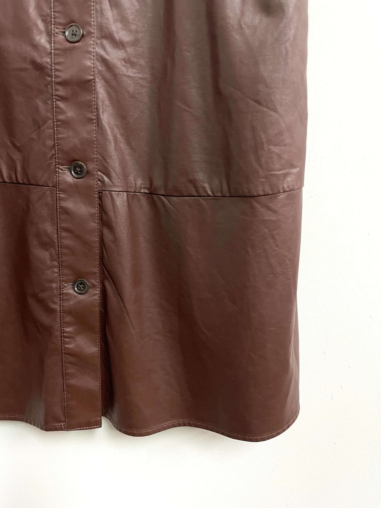 Falda marrón cuerina - Banana Republic - Talal S