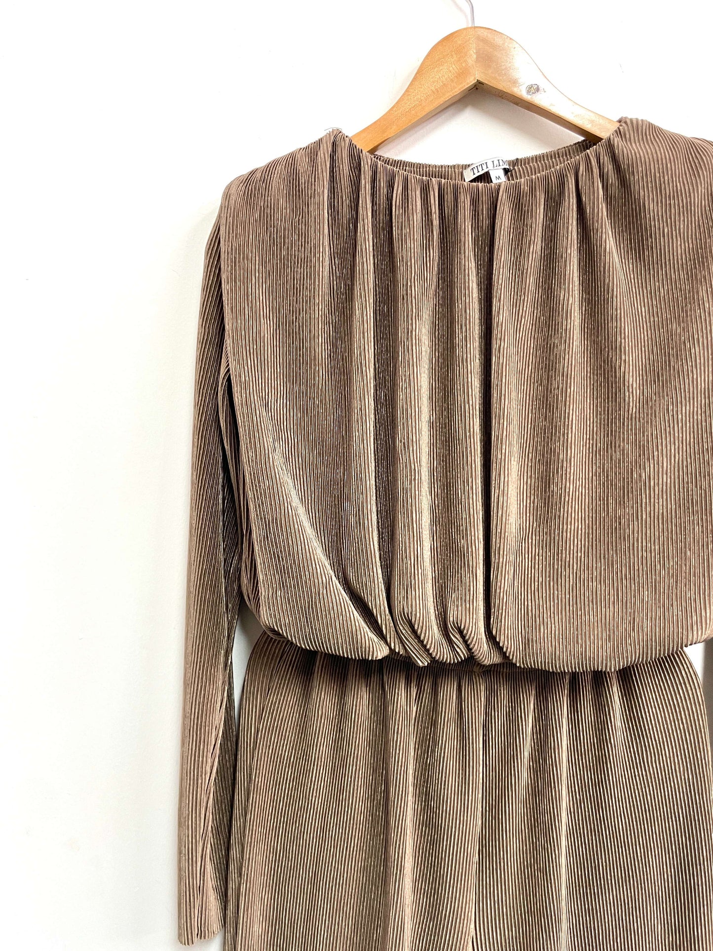 Conjunto blusa + pantalón marrón brillos - Titi Lima - Talla M