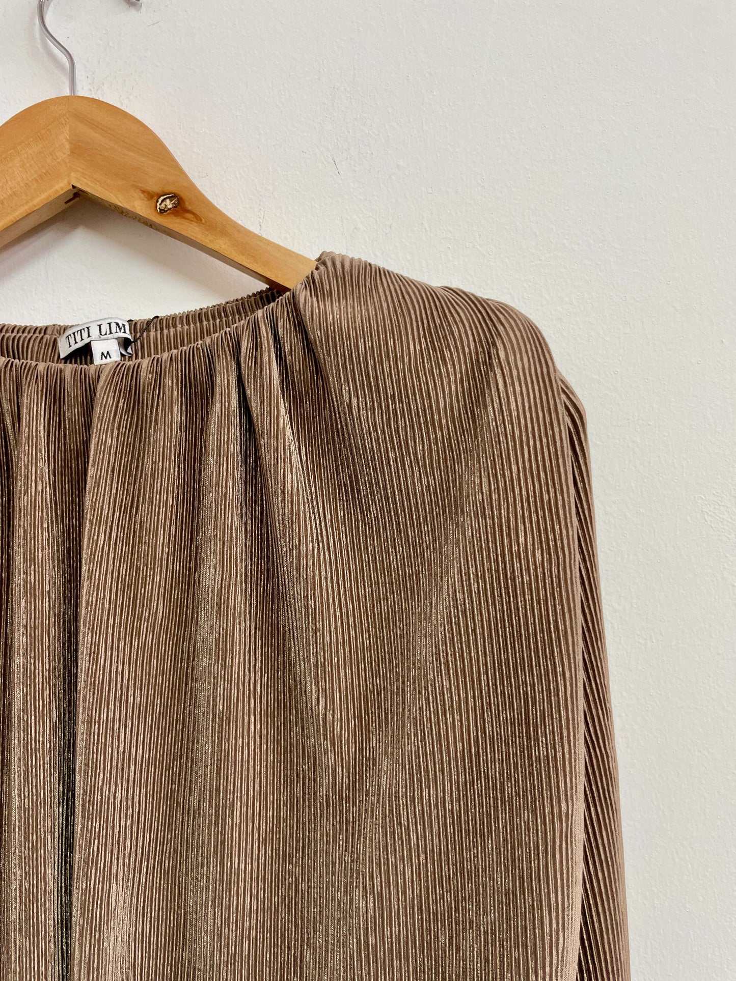 Conjunto blusa + pantalón marrón brillos - Titi Lima - Talla M