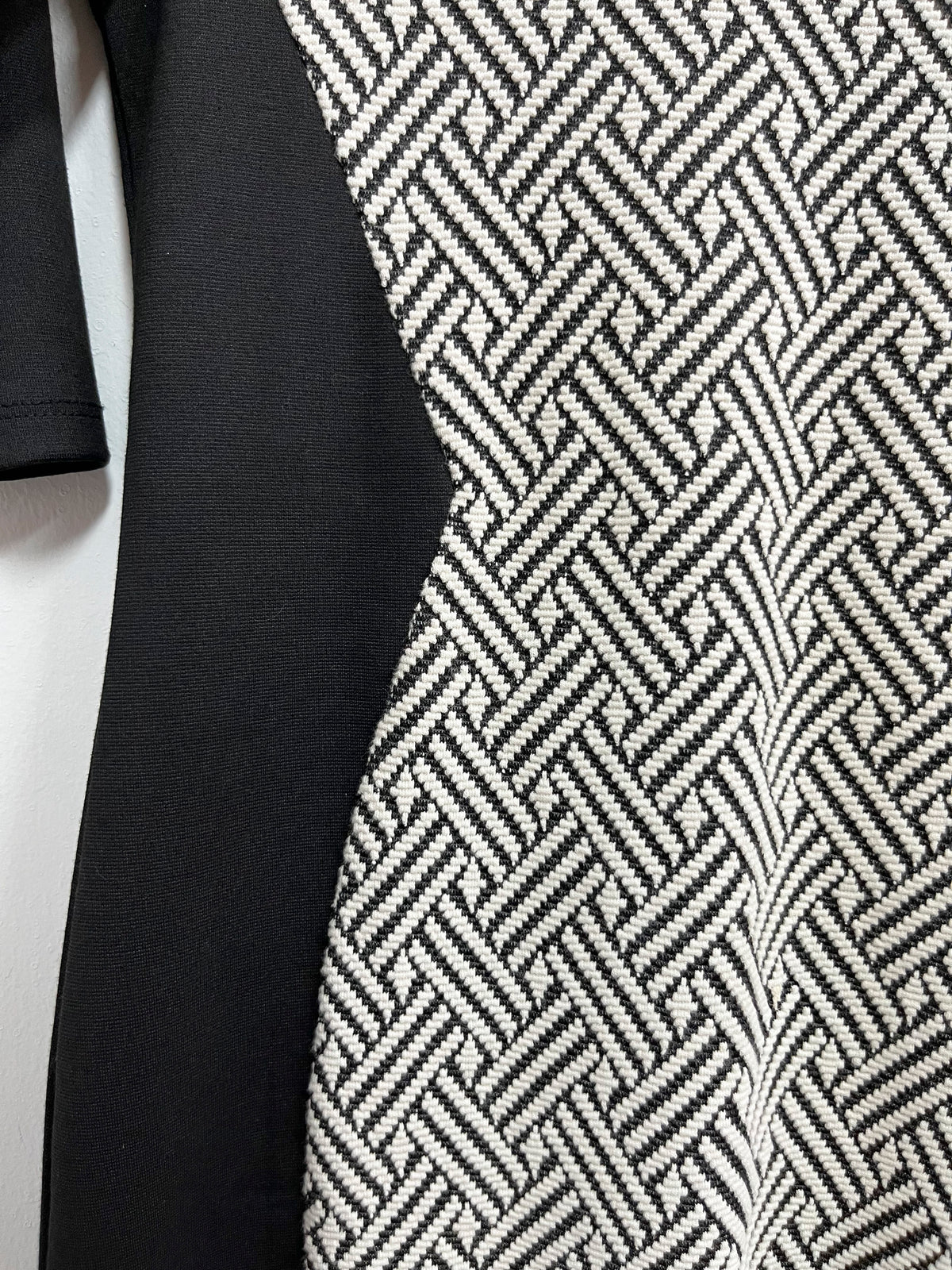 Vestido doble textura negro con blanco - H&M - Talla M/L