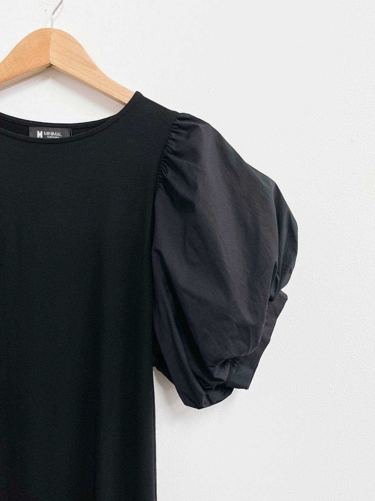 Vestido negro manga globo - Minimal - Talla S
