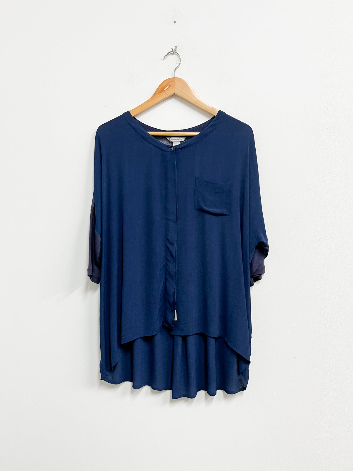 Blusa azul malla espalda - Jazmin Chebar - Talla M