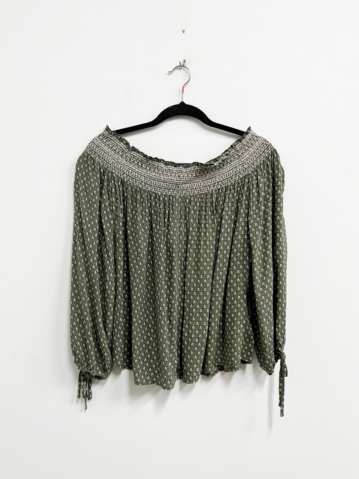 Blusa estampada verde con beige - Abercrombie - Talla S