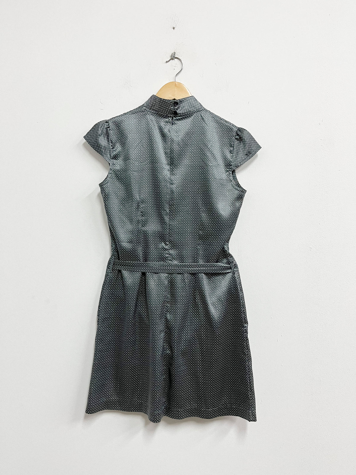 Vestido gris con flores blancas - Lounge - Talla M