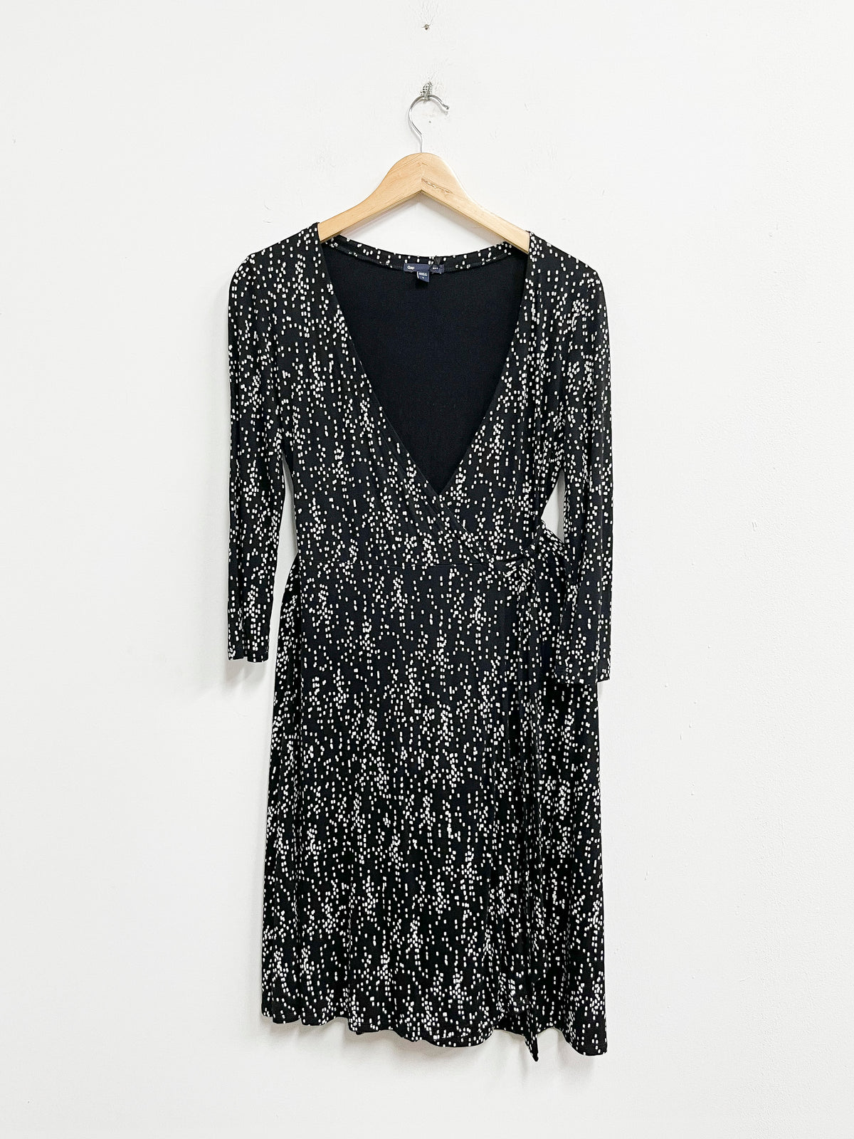 Vestido negro con estampados blancos - Gap - Talla S