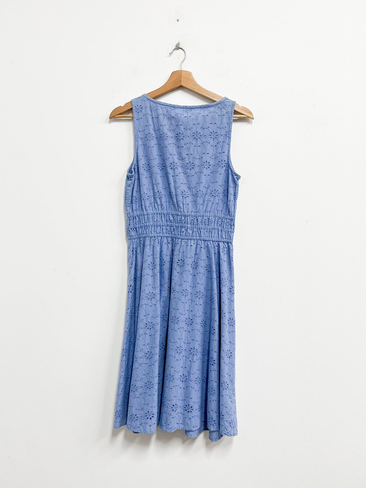 Vestido celeste corto bordado - Nicole Miller - Talla S