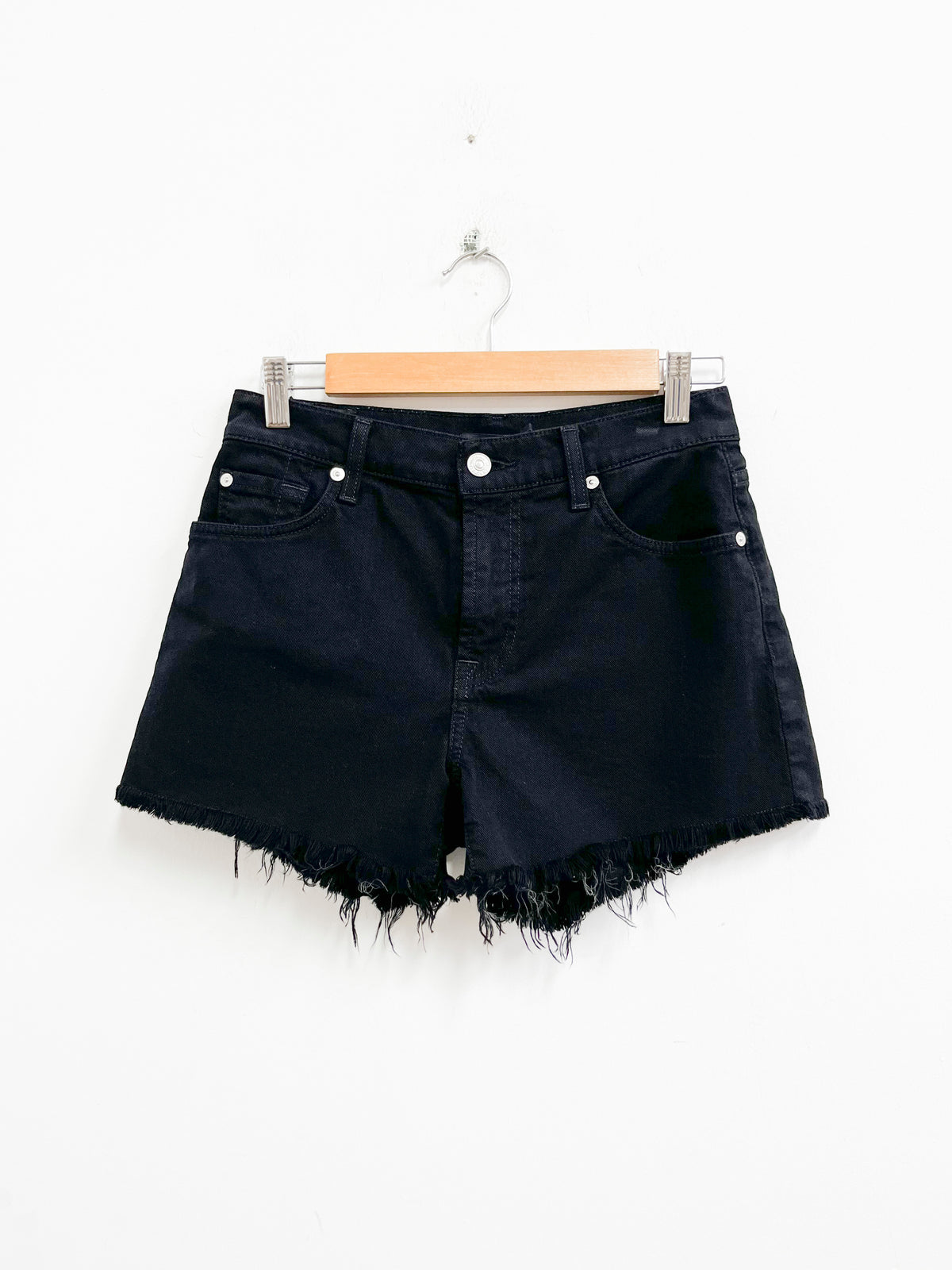 Short negro basta descosida - For all mankind 7 - Talla 26
