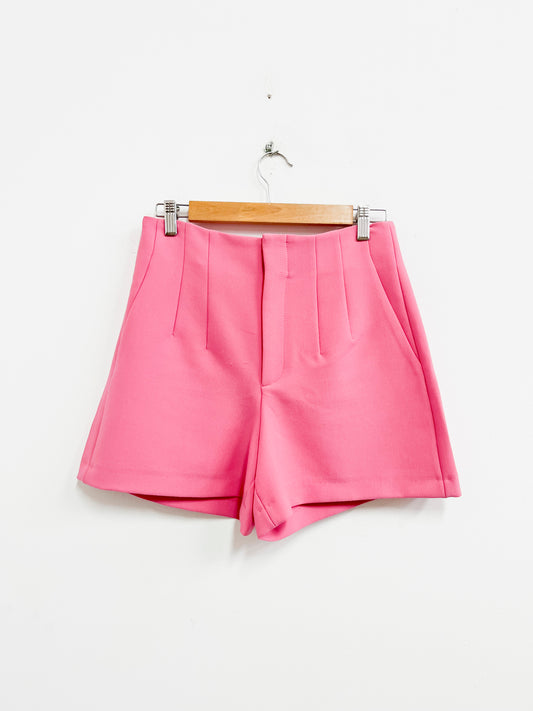 Short rosado con pinzas - Zara - Talla M