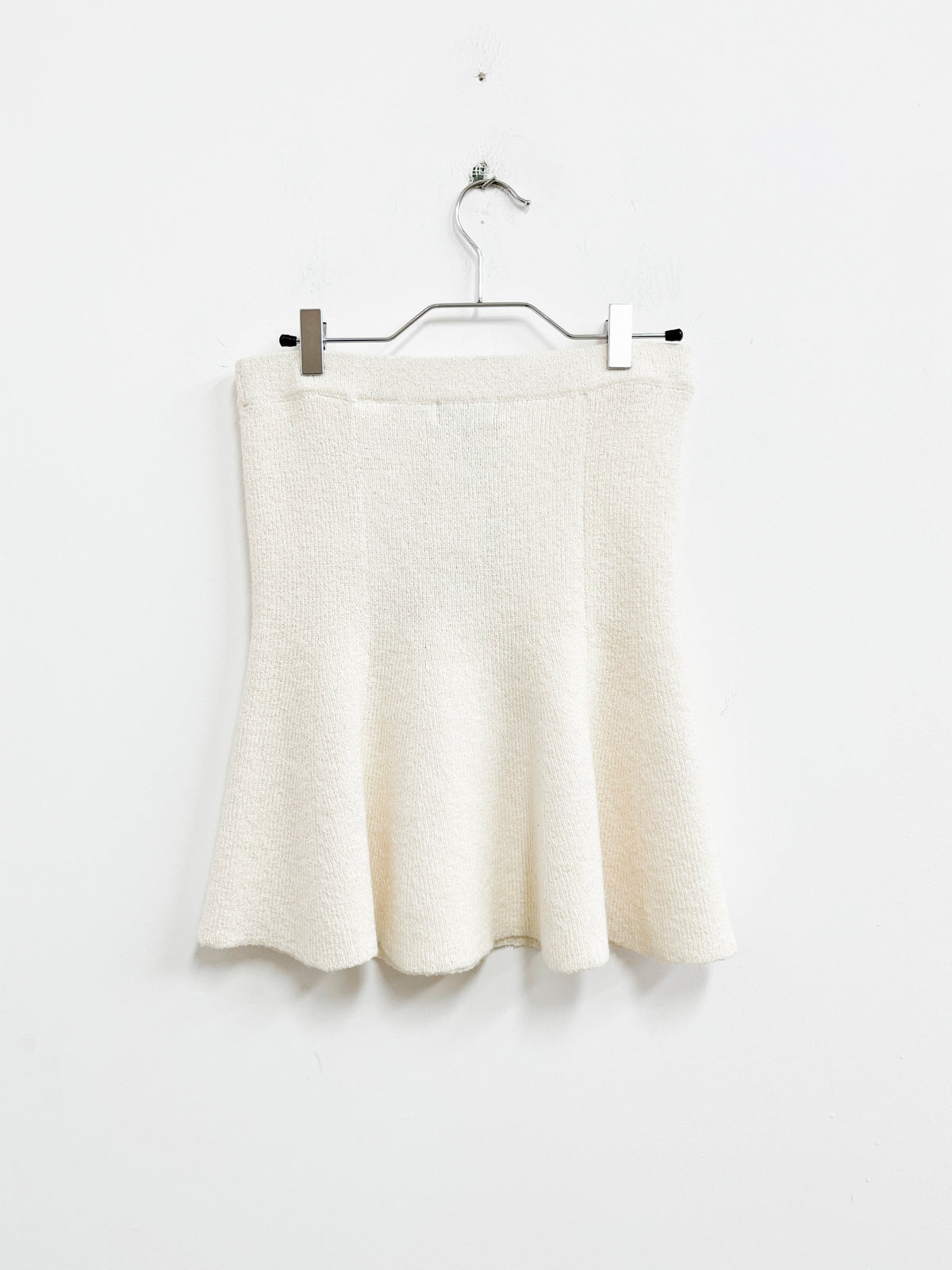 Falda blanca tipo tejida - H&M - Talla S