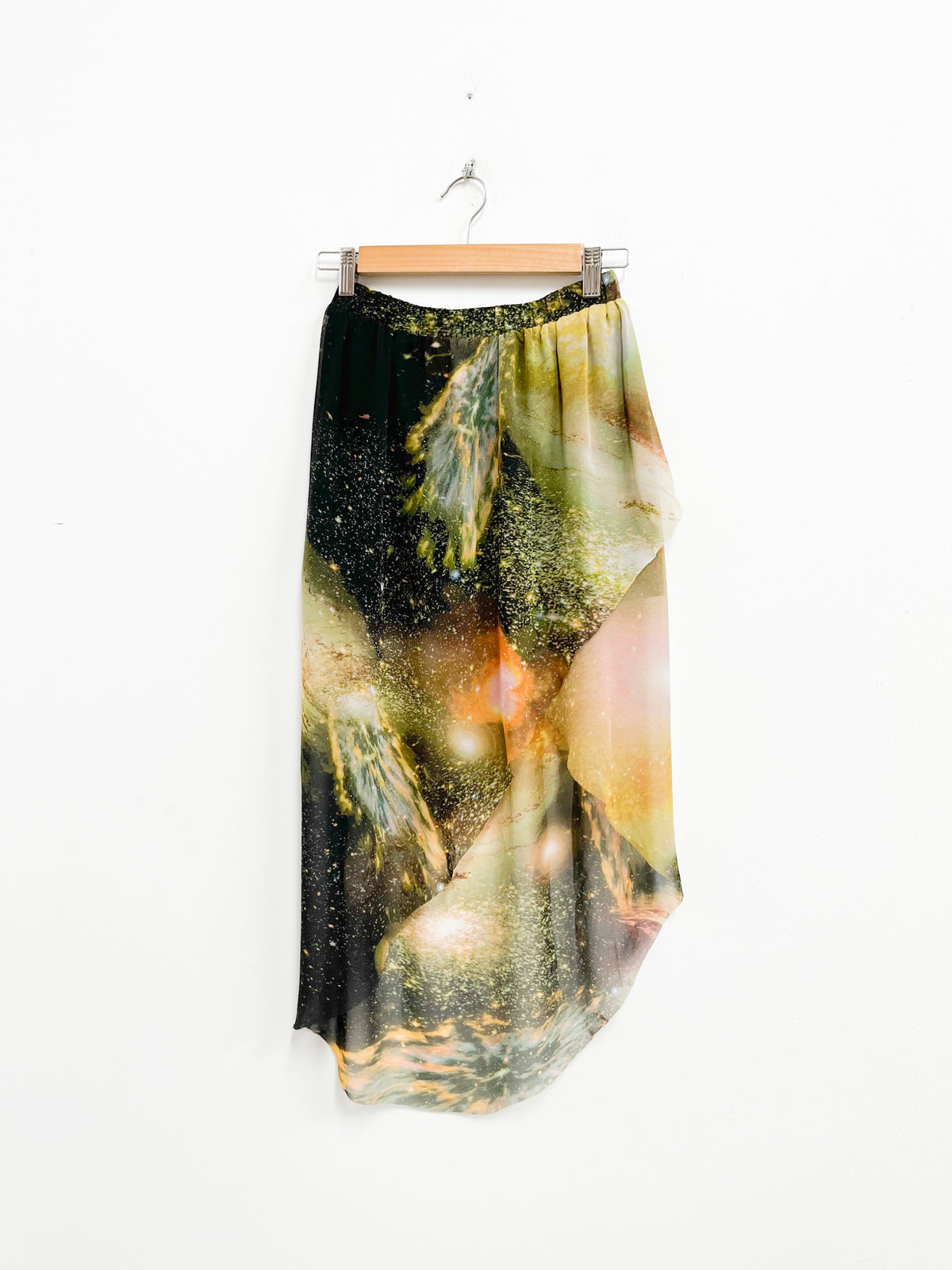 Falda asimétrica diseño de galaxia - Romwe - Talla Única