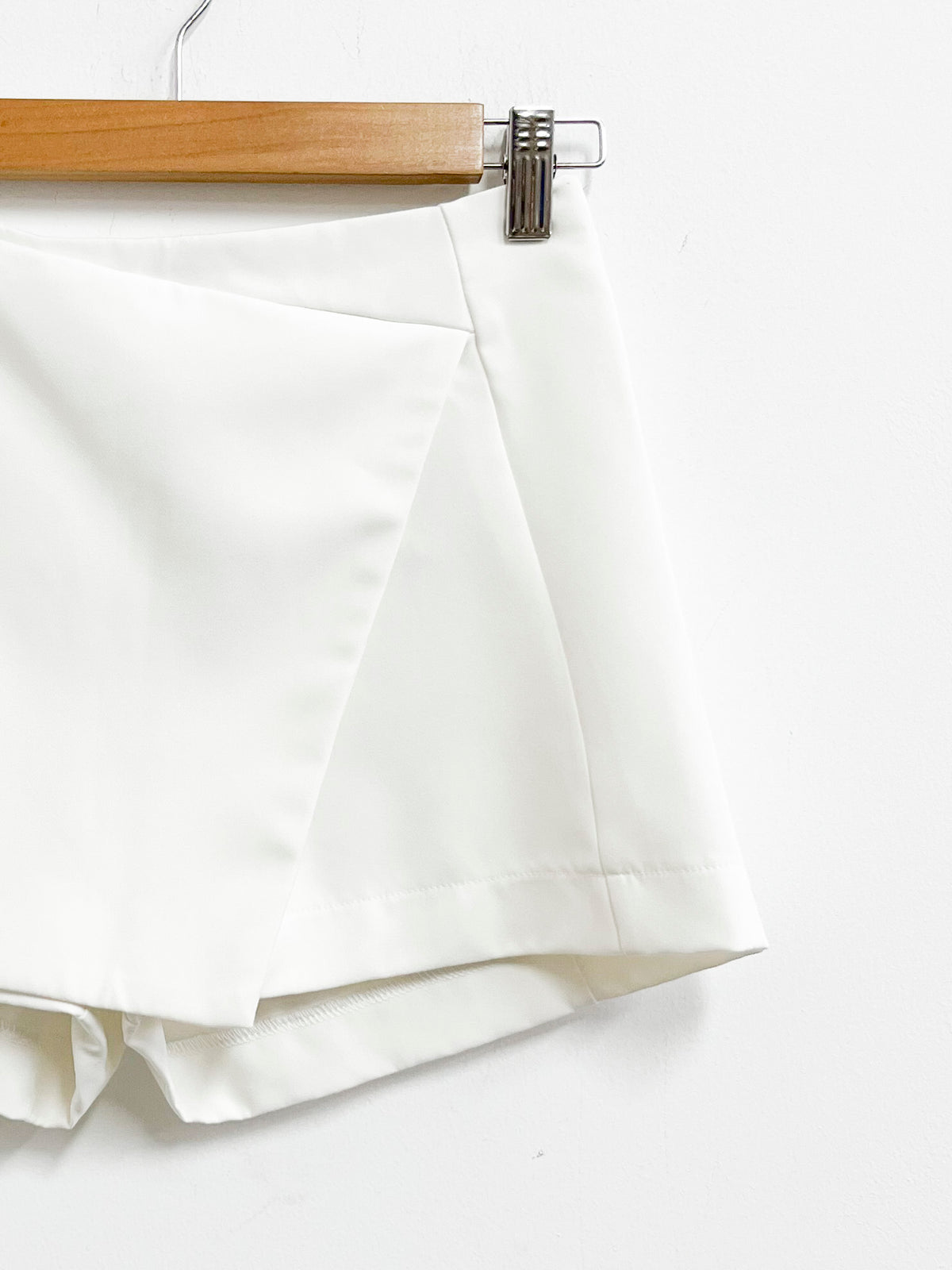 Falda short blanco - Benedicta - Talla