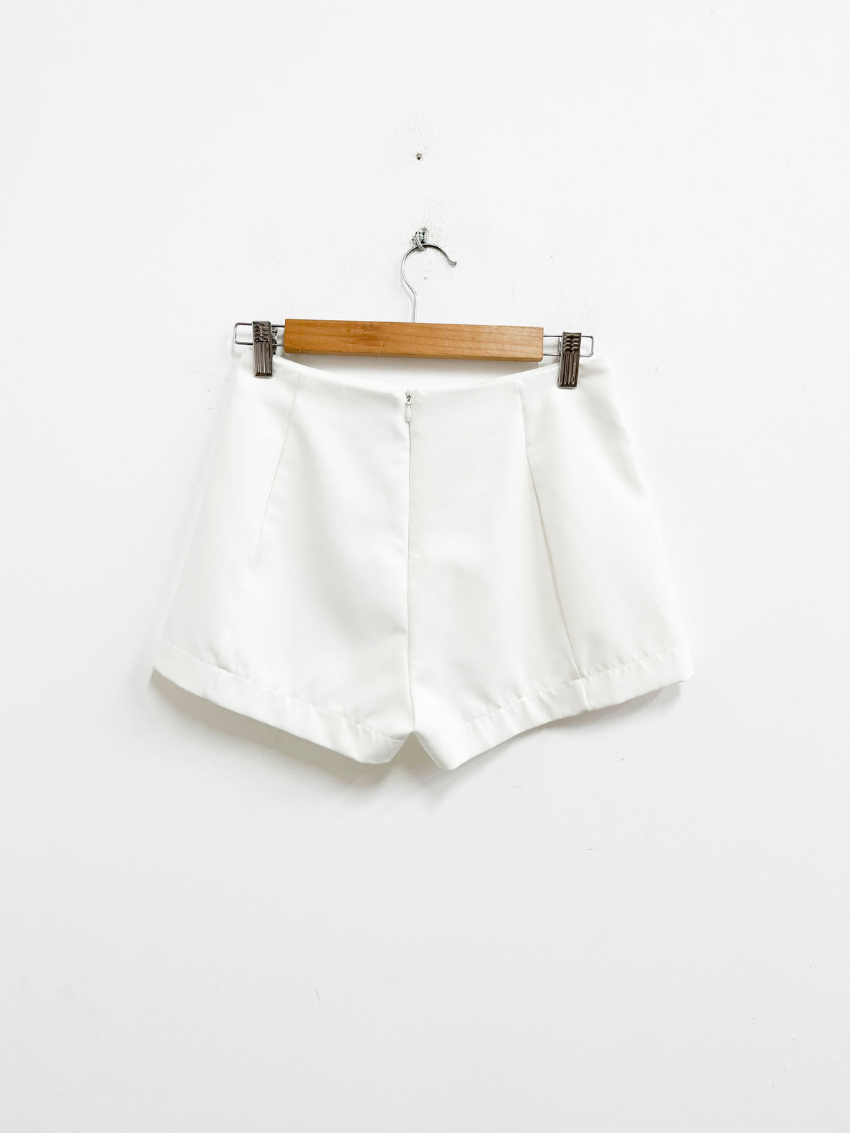 Falda short blanco - Benedicta - Talla