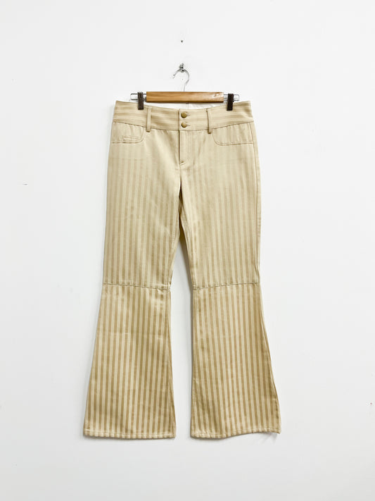 Pantalon beige acampanado - AliceyOlivia - Talla L