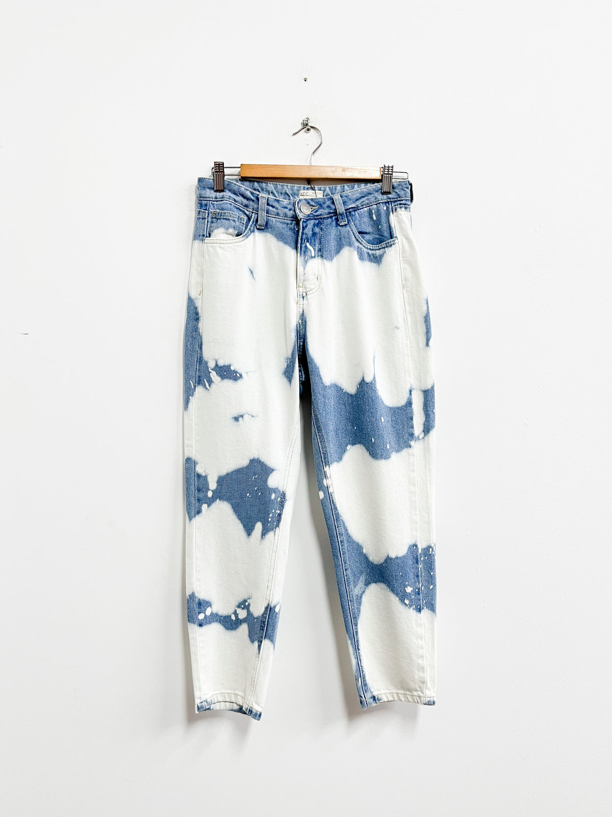 Jean azul con blanco - Adc - Talla 28
