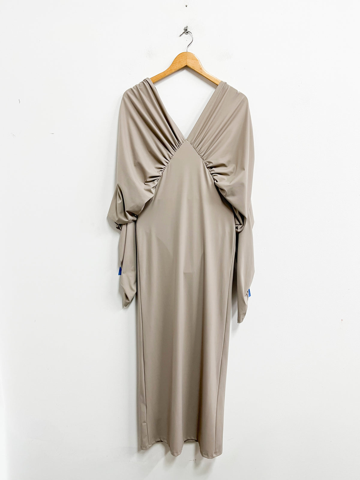 Vestido beige largo manga larga - Talla S