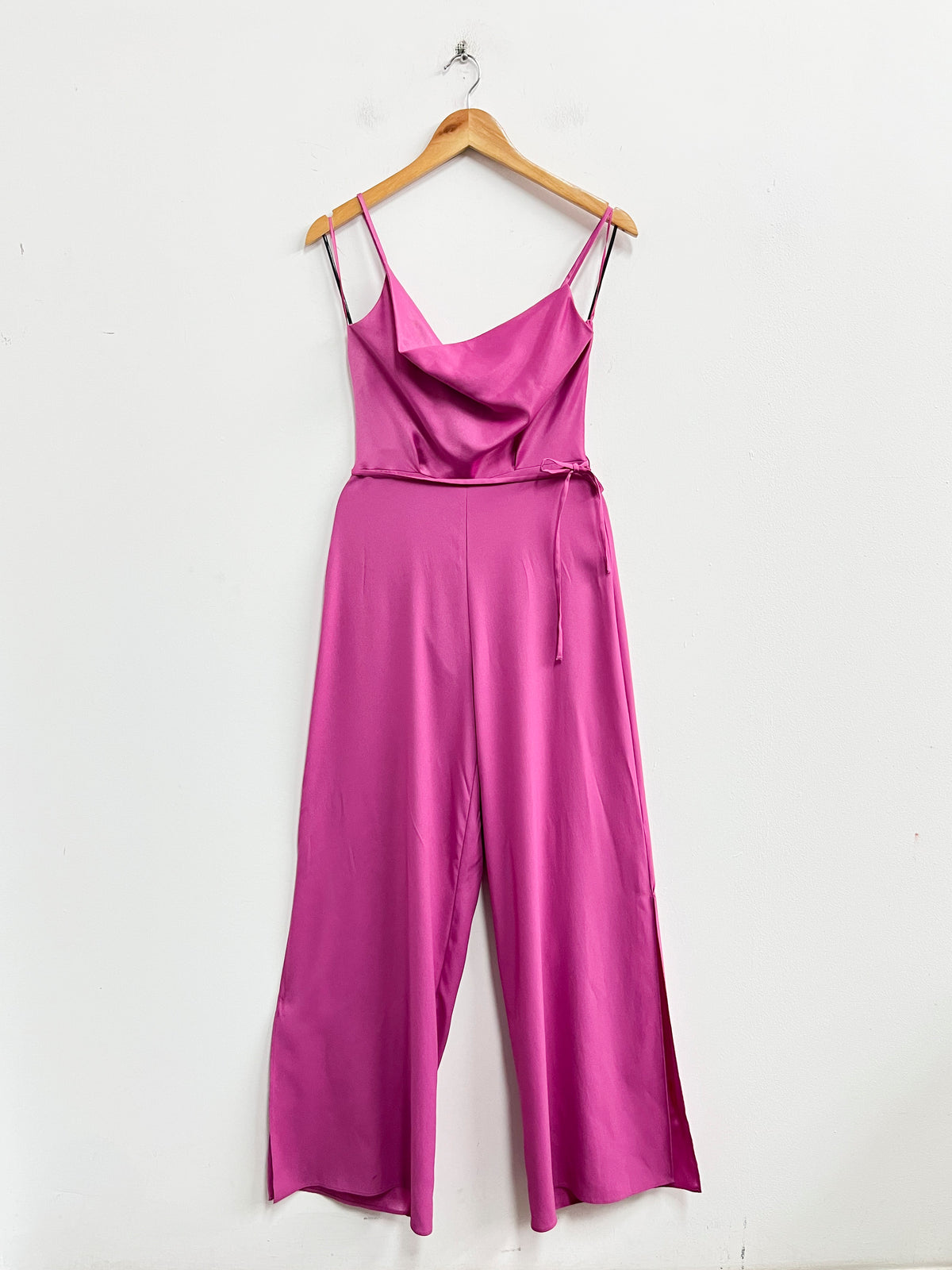 Enterizo fucsia satinado cordón en la cintura - River Island - Talla M